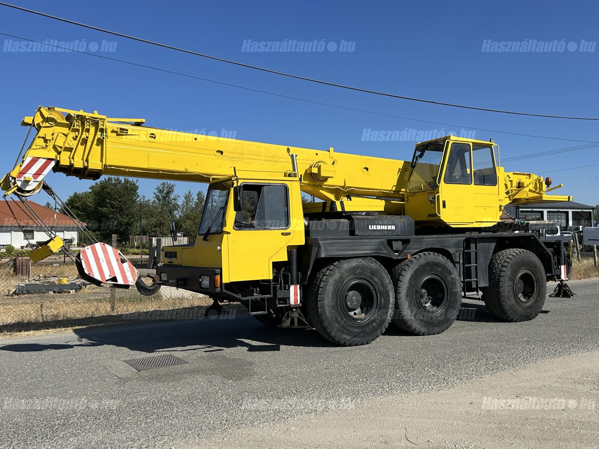 LIEBHERR 1988 - 1