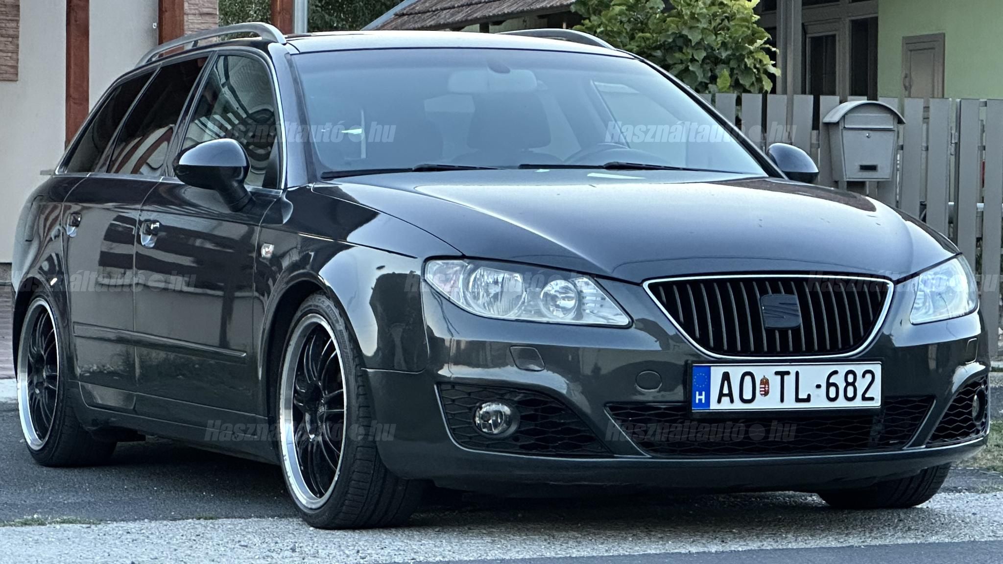 SEAT EXEO 2011 - 1