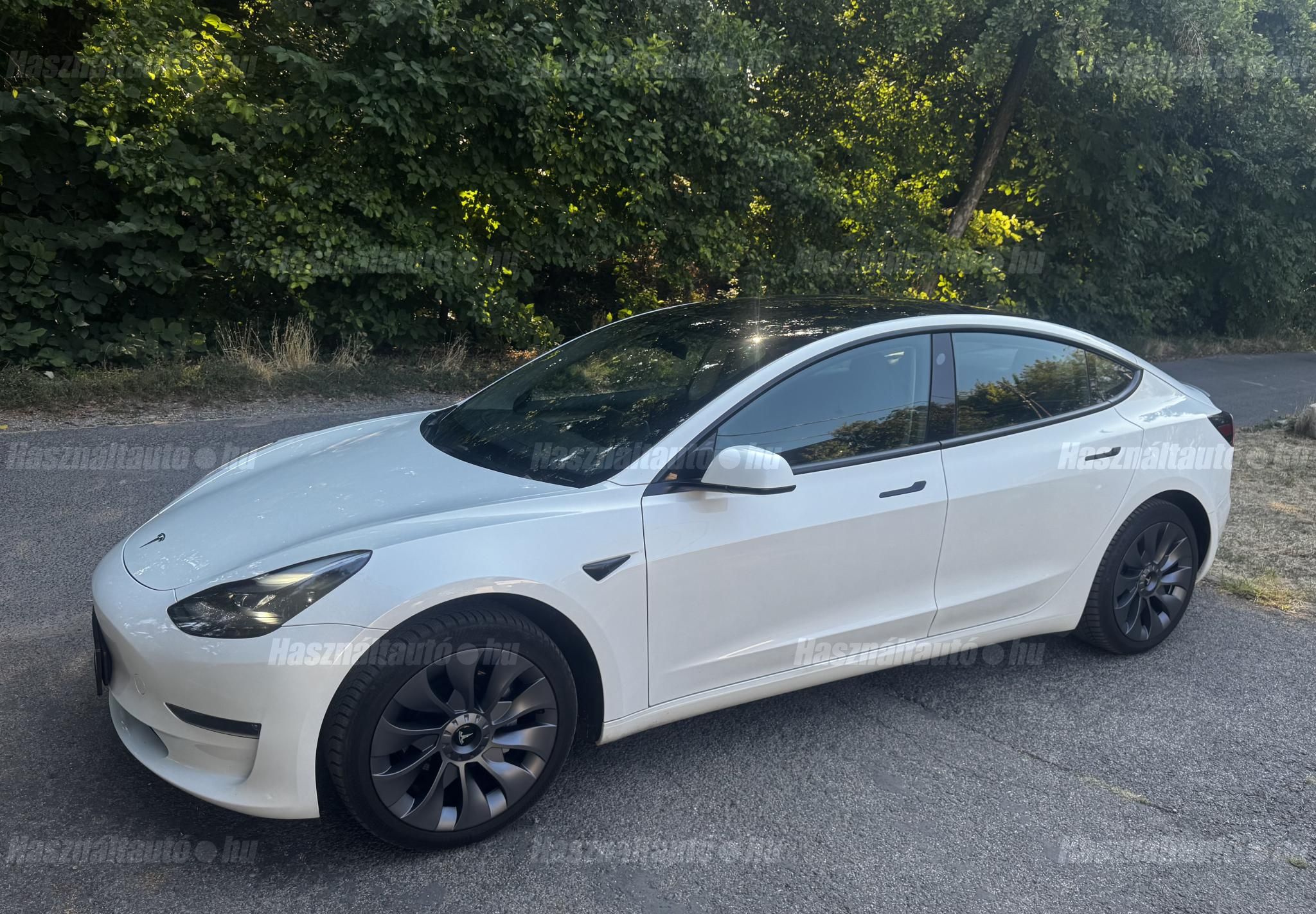 TESLA MODEL 3 2023/1 - 1