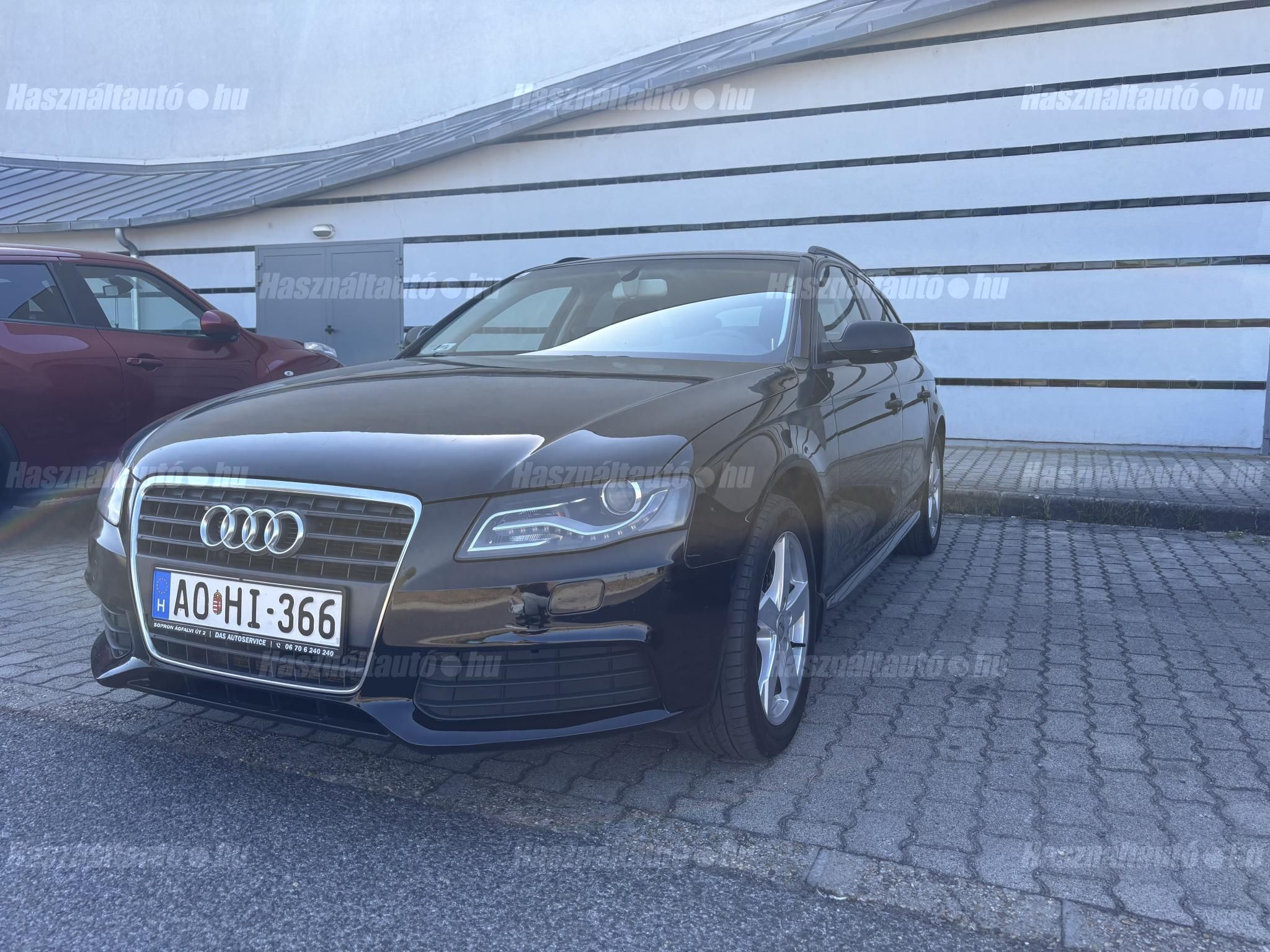 AUDI A4 2011/8 - 1
