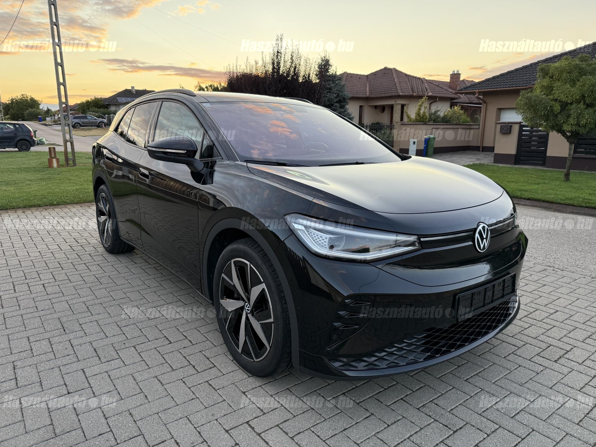 VOLKSWAGEN ID.4 2022/12 - 1