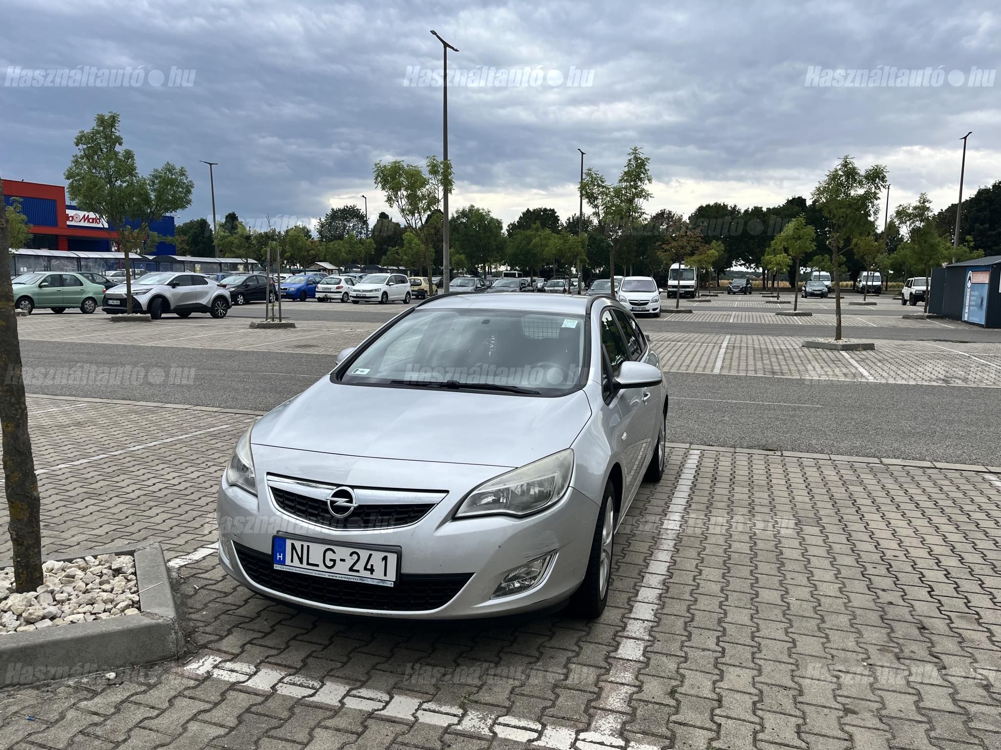 OPEL ASTRA J 2011/12 - 1