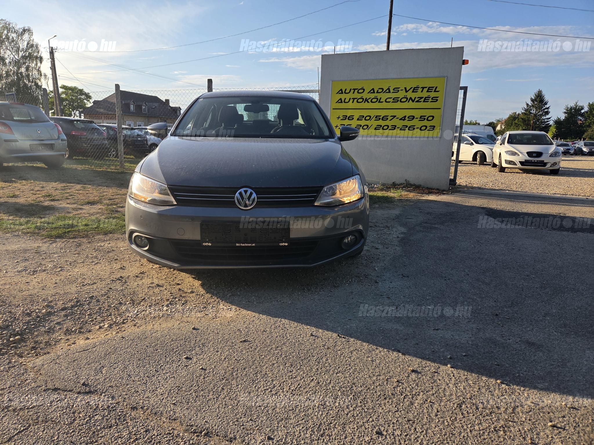 VOLKSWAGEN JETTA 2011/1 - 1