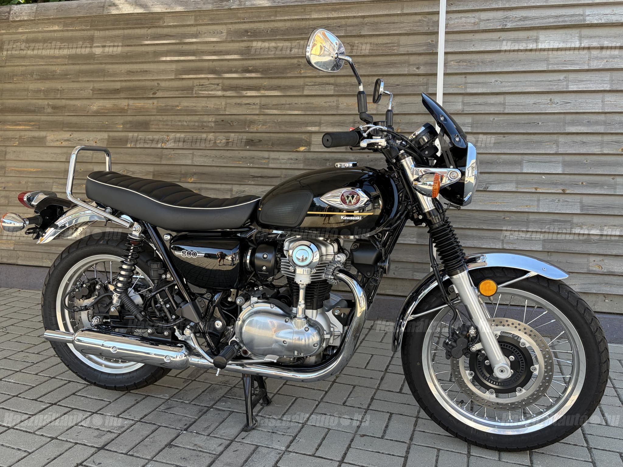 KAWASAKI W 800 2025/6 - 1