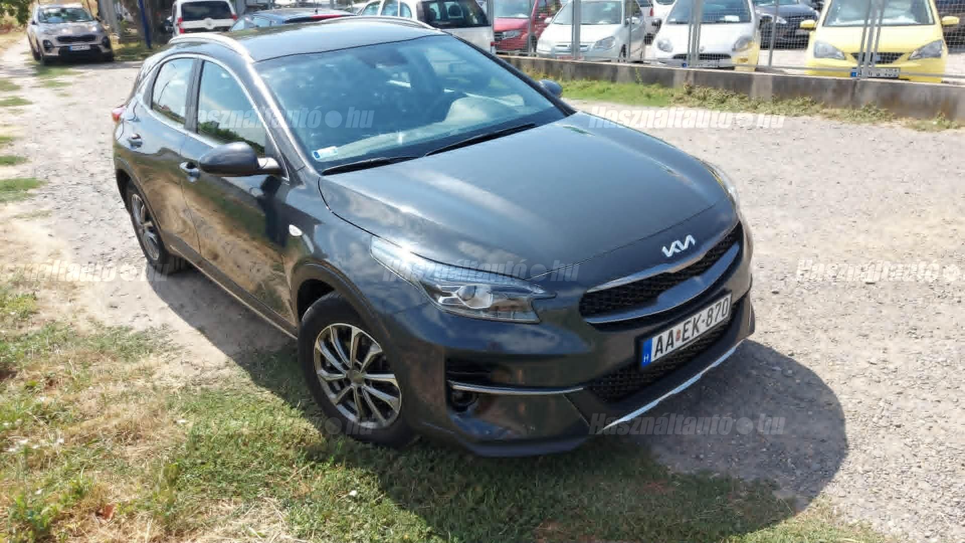 KIA XCEED 2022/10 - 1