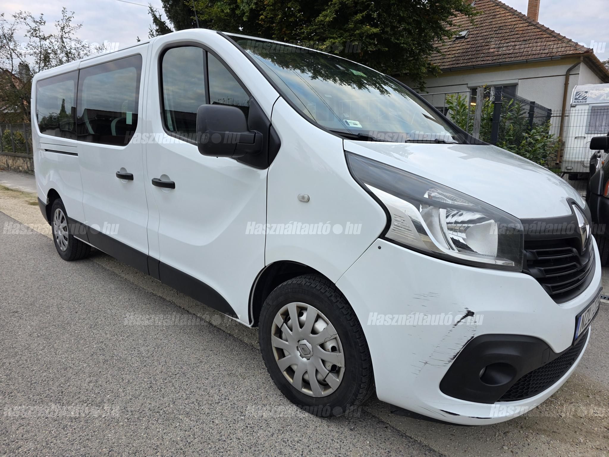 RENAULT TRAFIC 2016/12 - 1