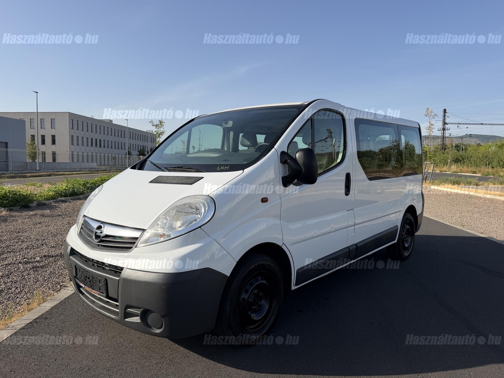 OPEL VIVARO 2010/2 - 1