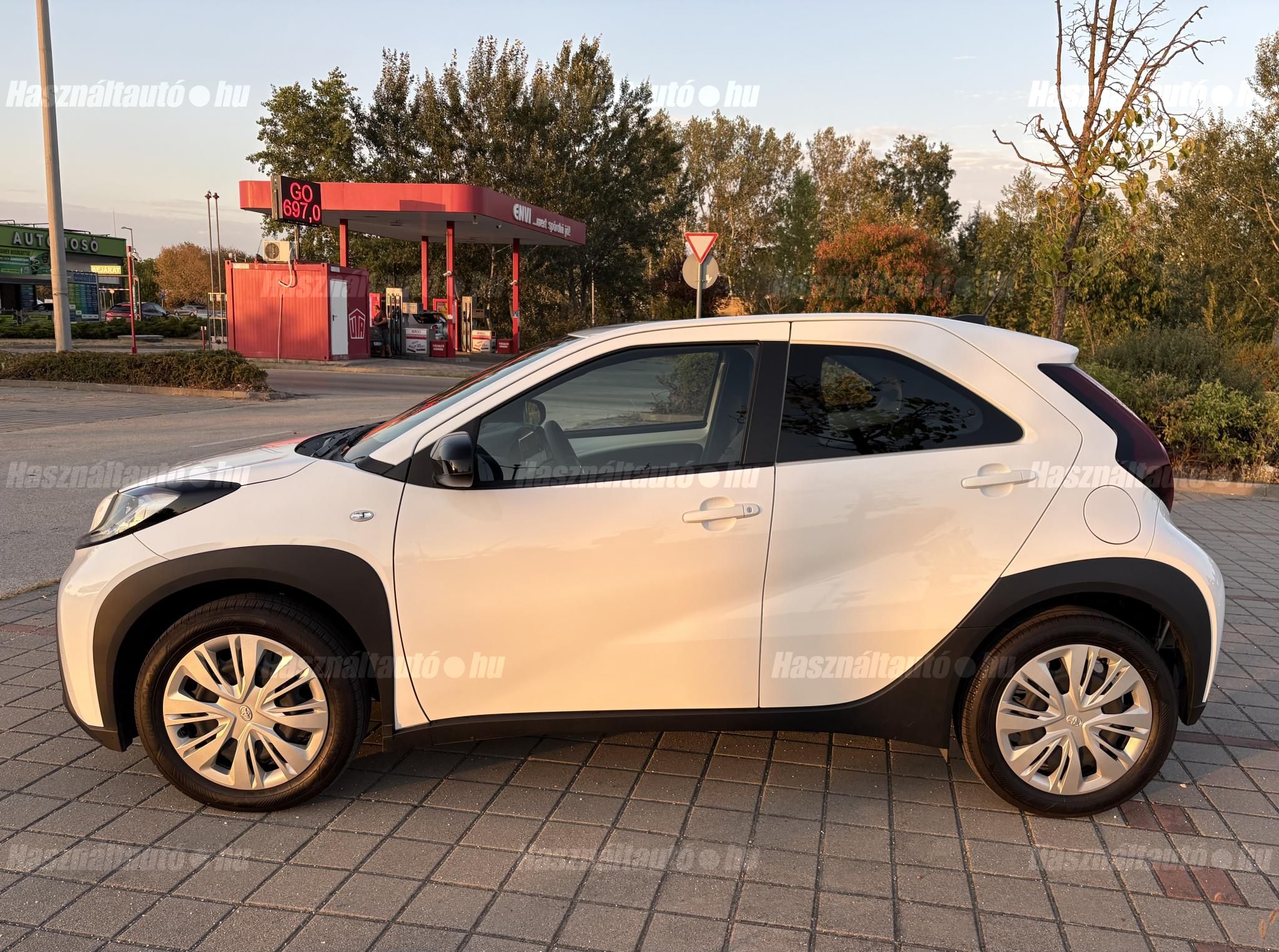 TOYOTA AYGO 2024 - 1