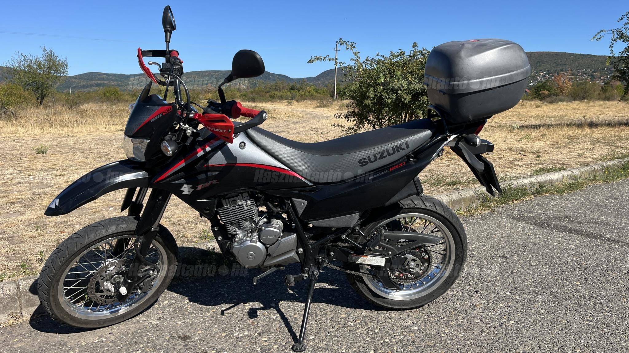 SUZUKI DR 125 SM 2010 - 1