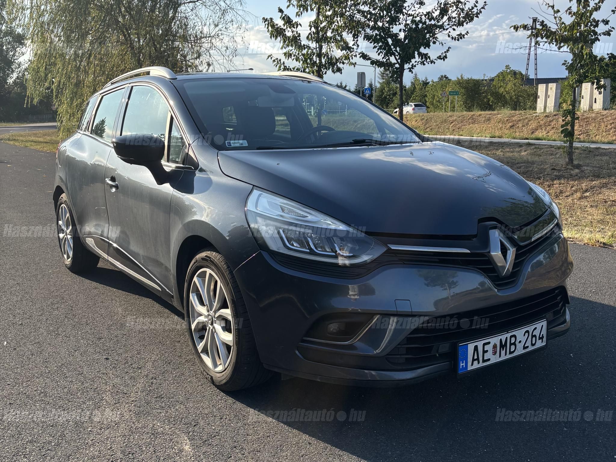 RENAULT CLIO 2018/4 - 1