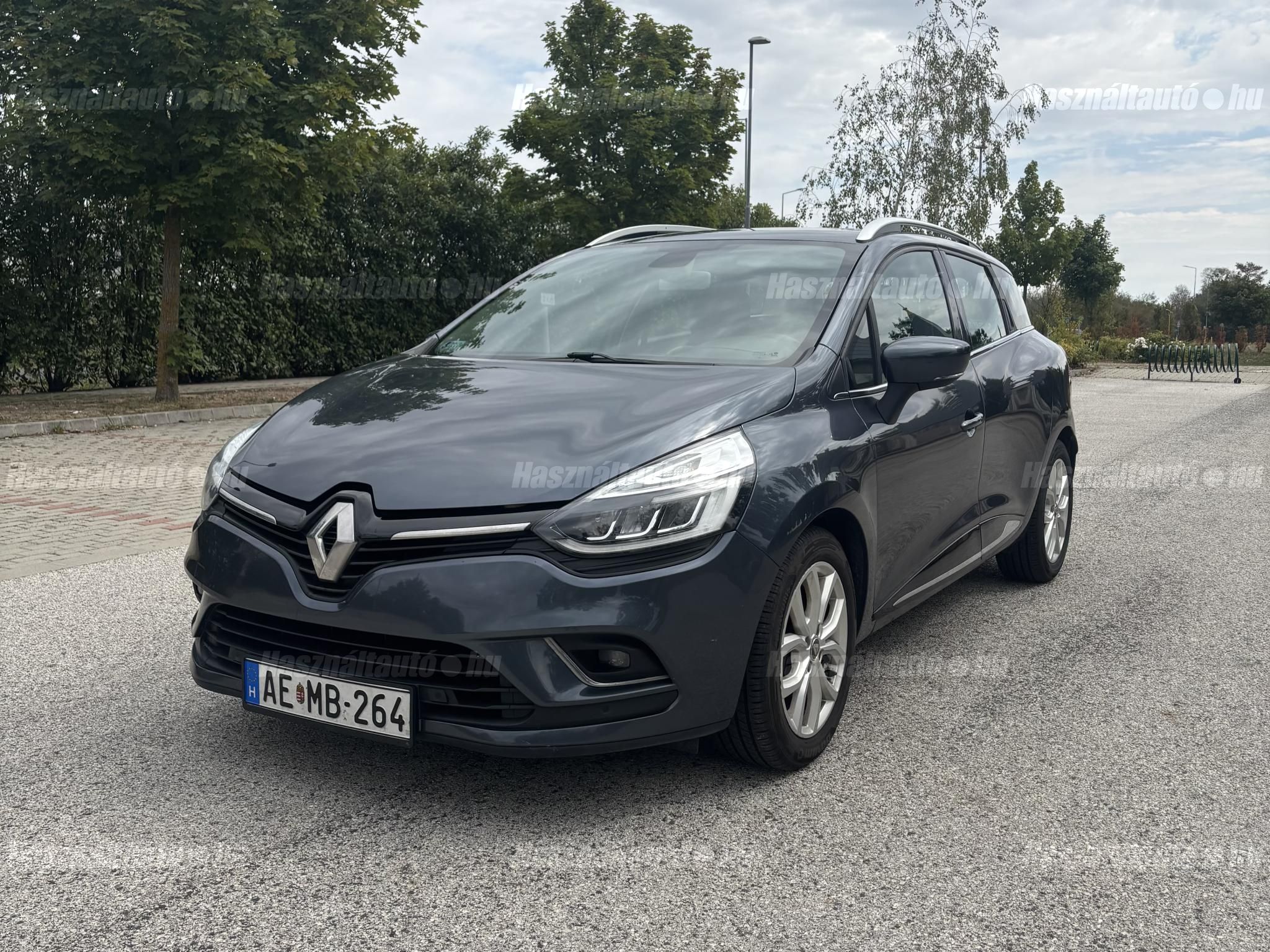RENAULT CLIO 2018/4 - 1