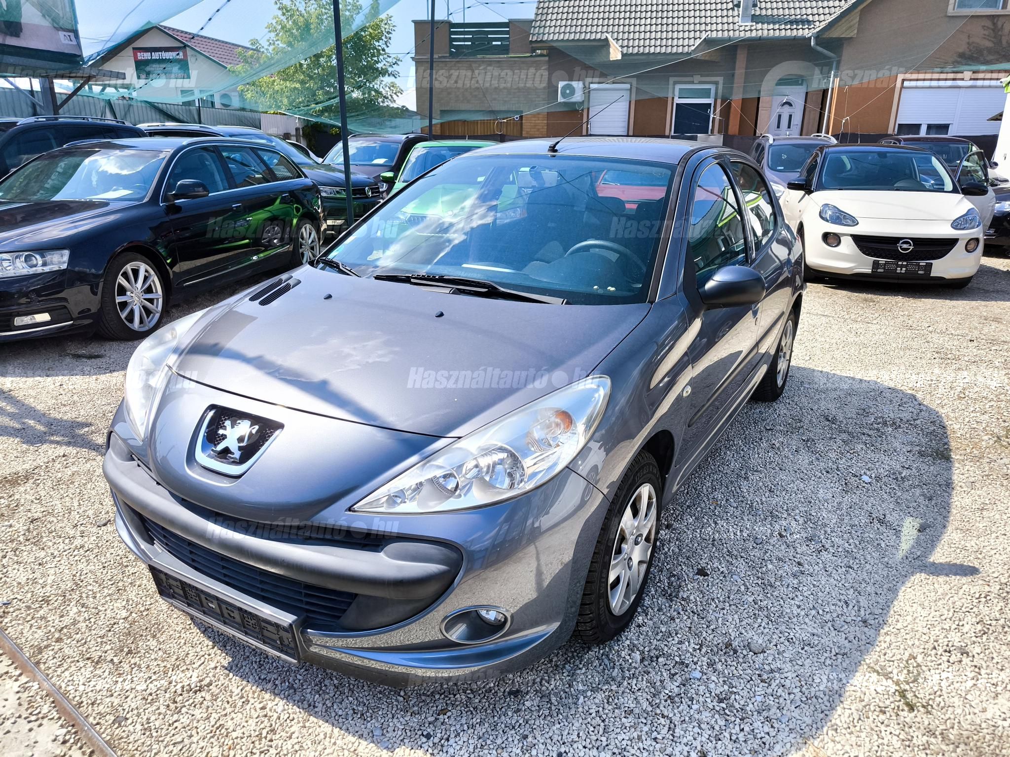 PEUGEOT 206 2010/4 - 1