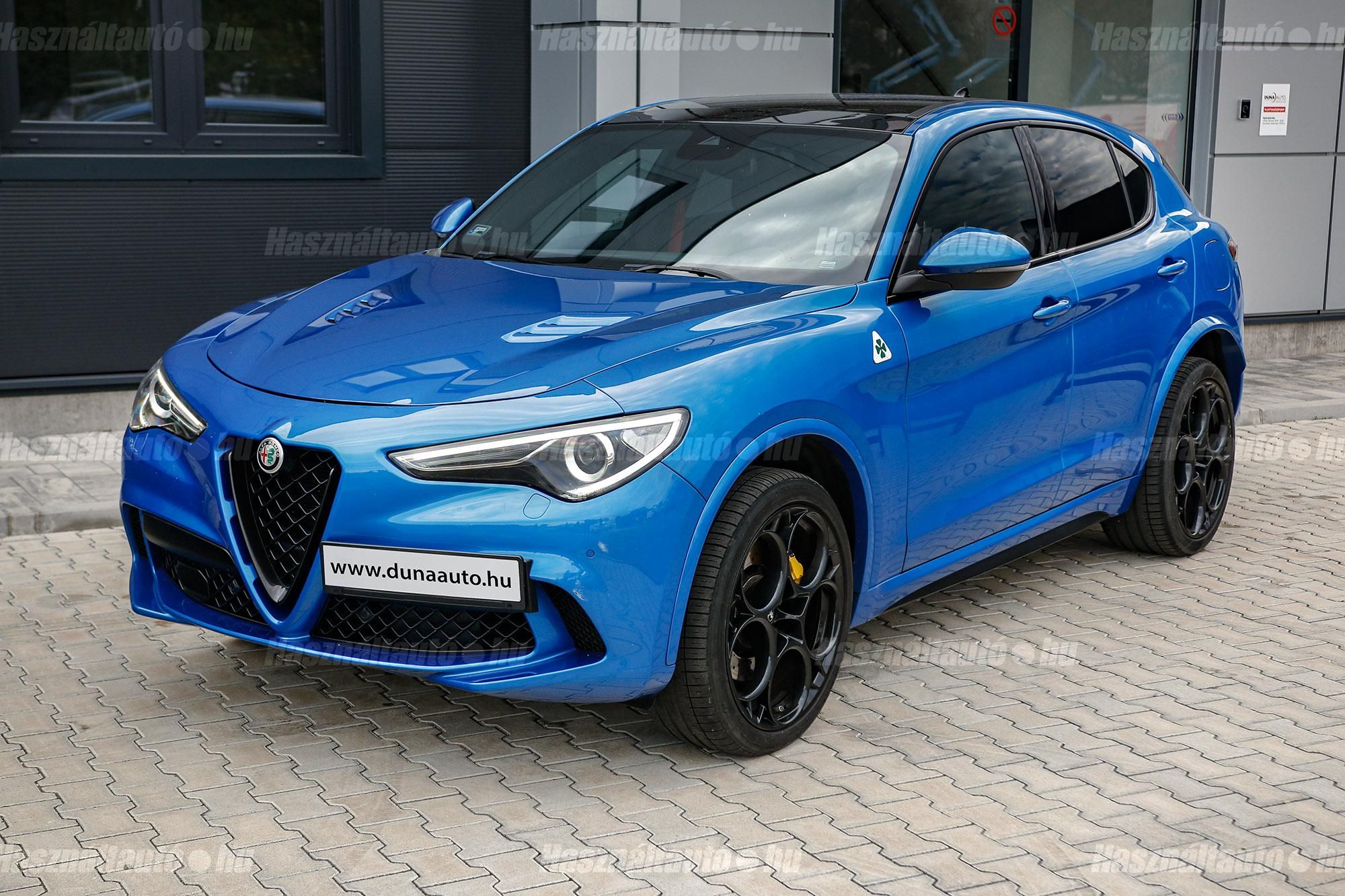 ALFA ROMEO STELVIO 2021/8 - 1