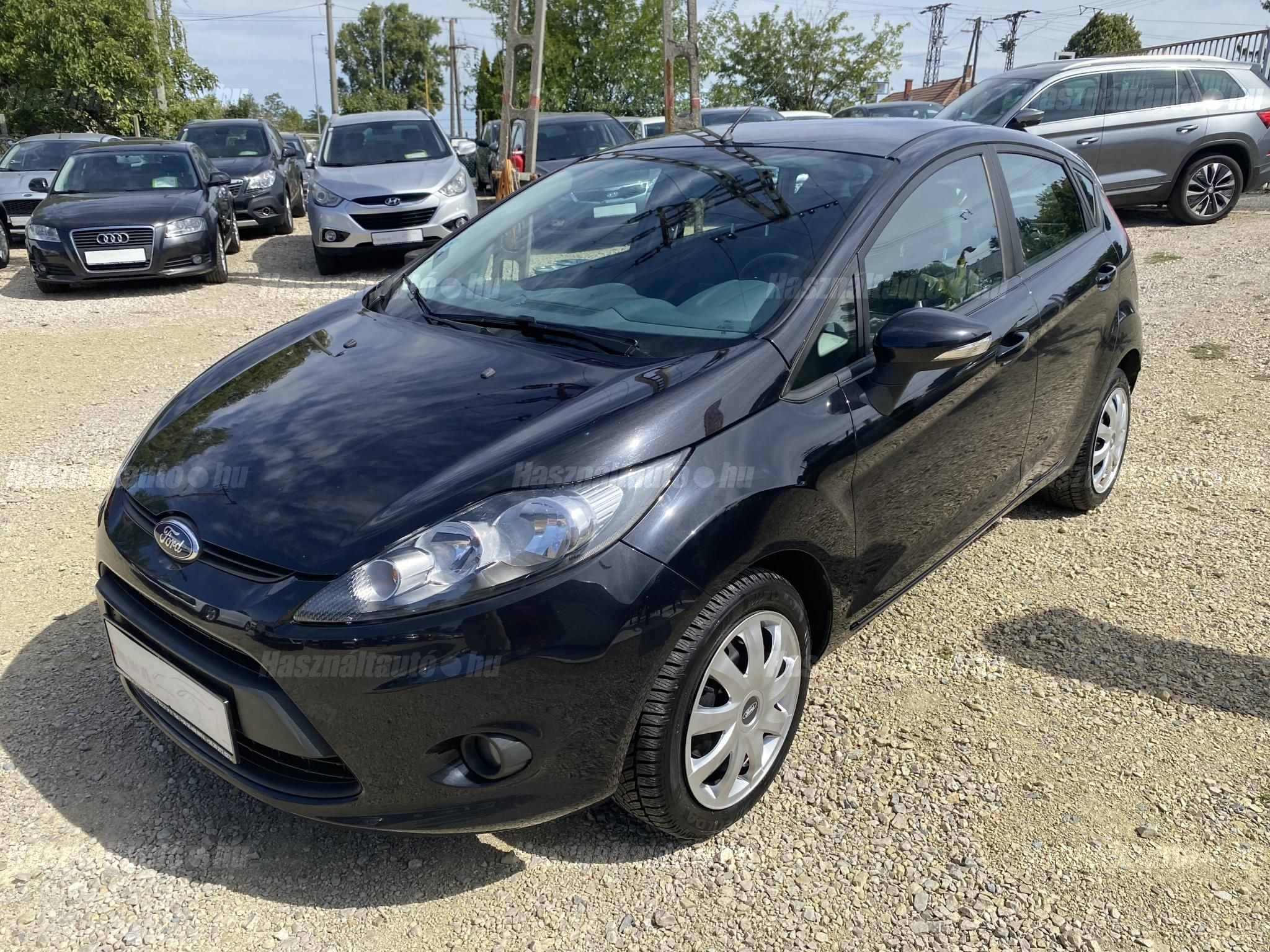 FORD FIESTA 2011/6 - 1