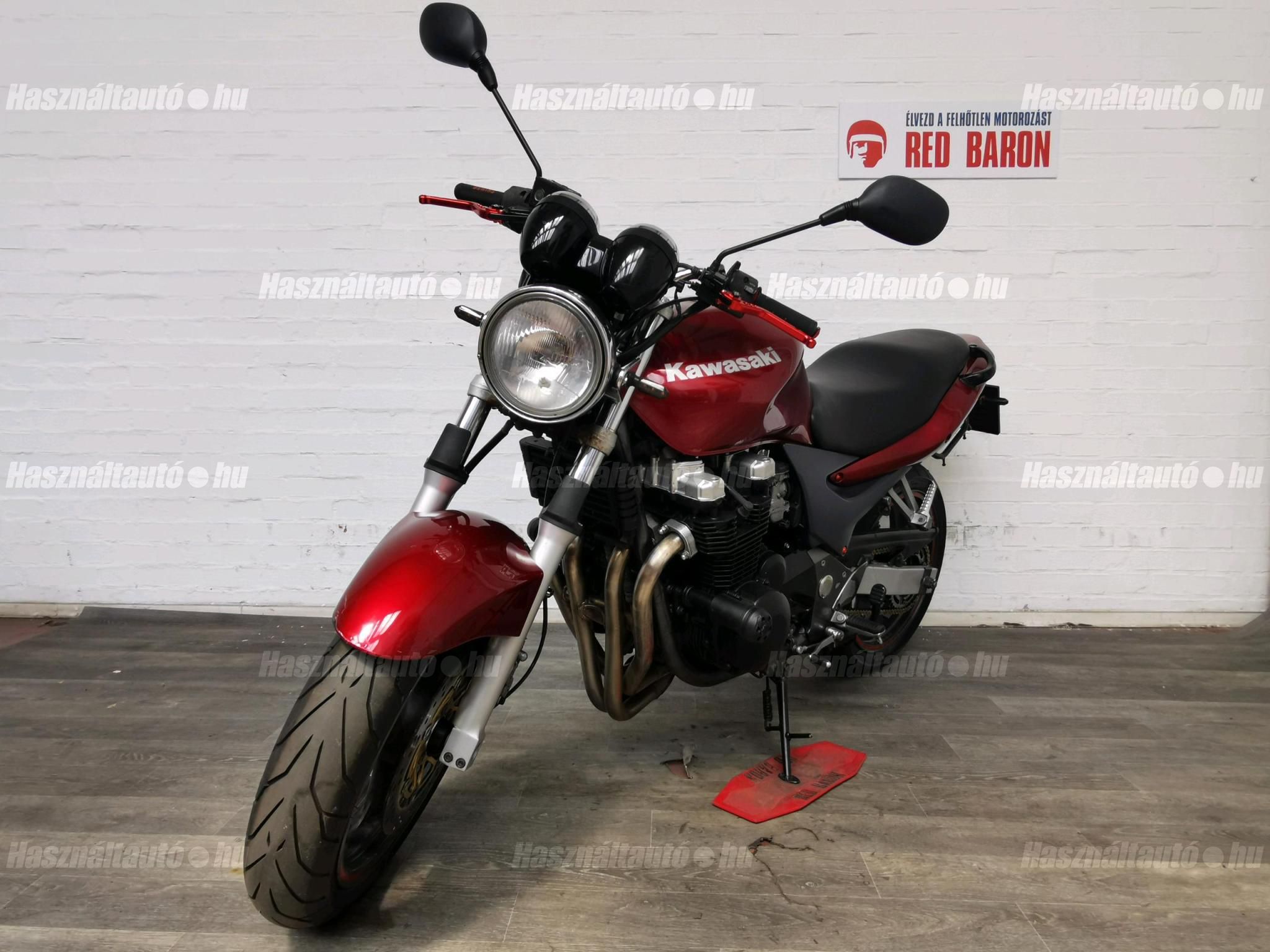 KAWASAKI ZR-7 2000 - 1