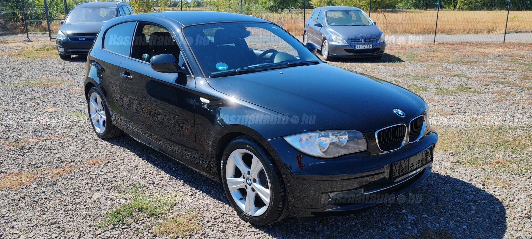 BMW 118 2010/5 - 1