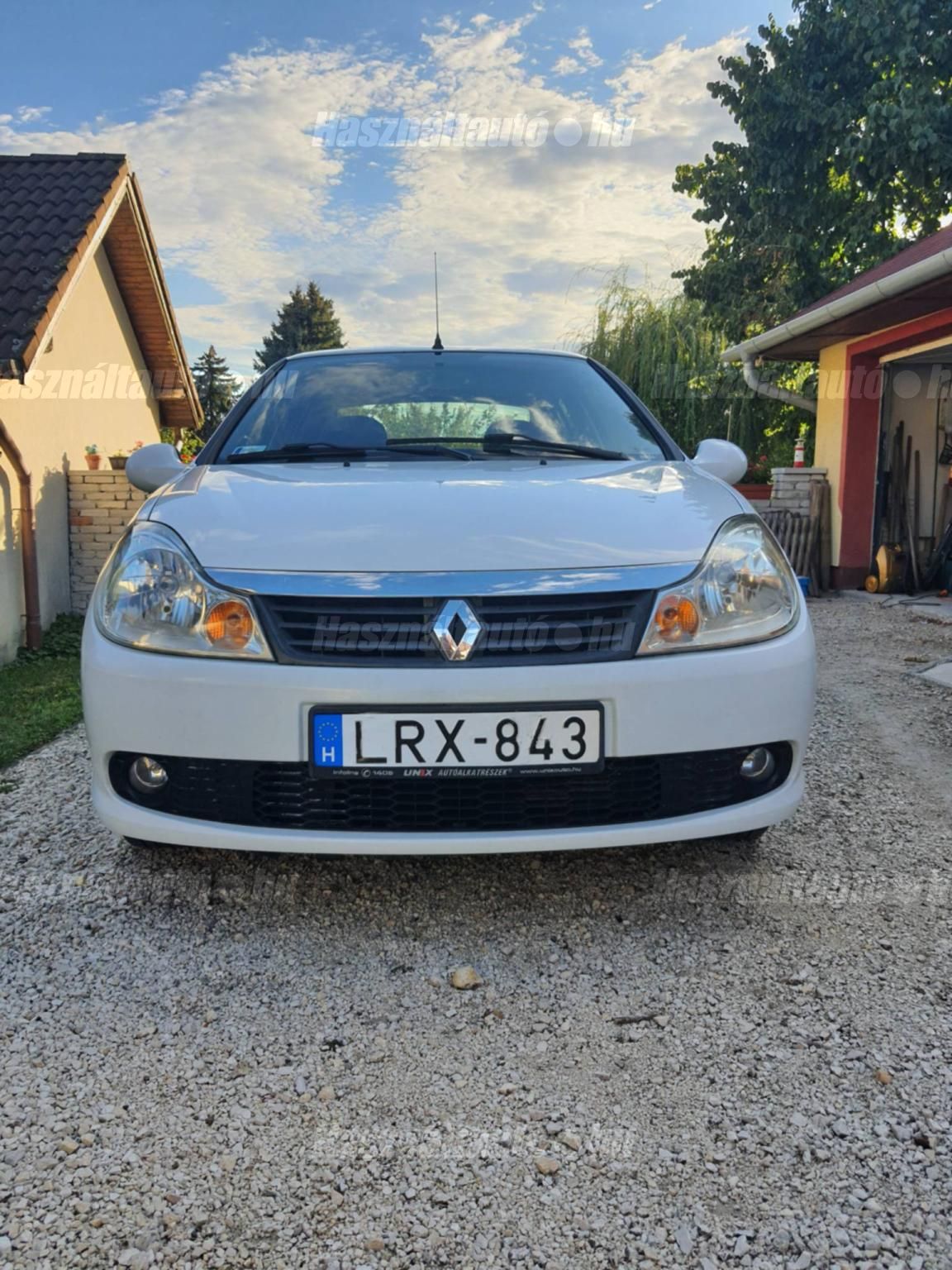 RENAULT THALIA 2010/6 - 1