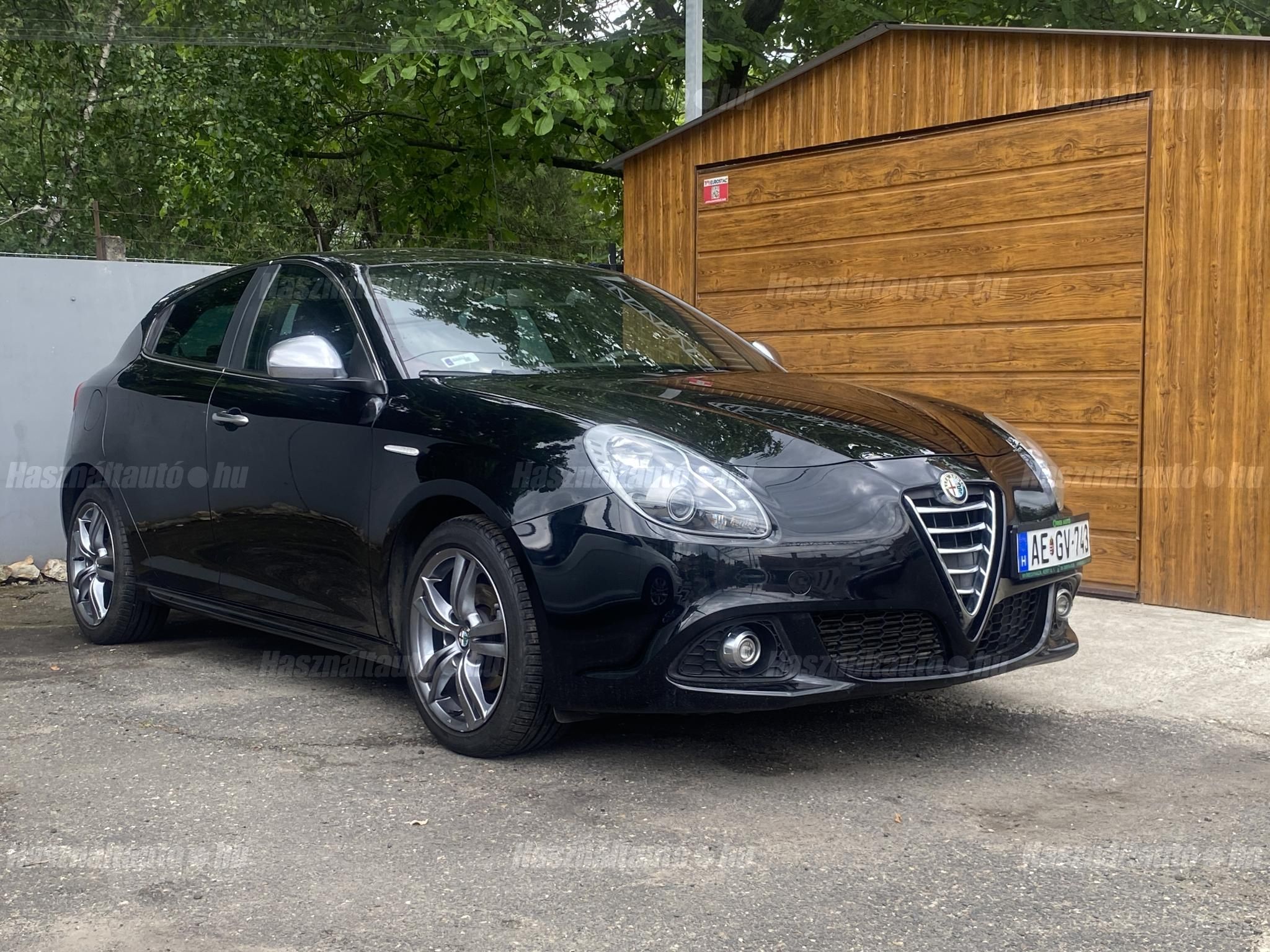 ALFA ROMEO GIULIETTA 2014/4 - 1