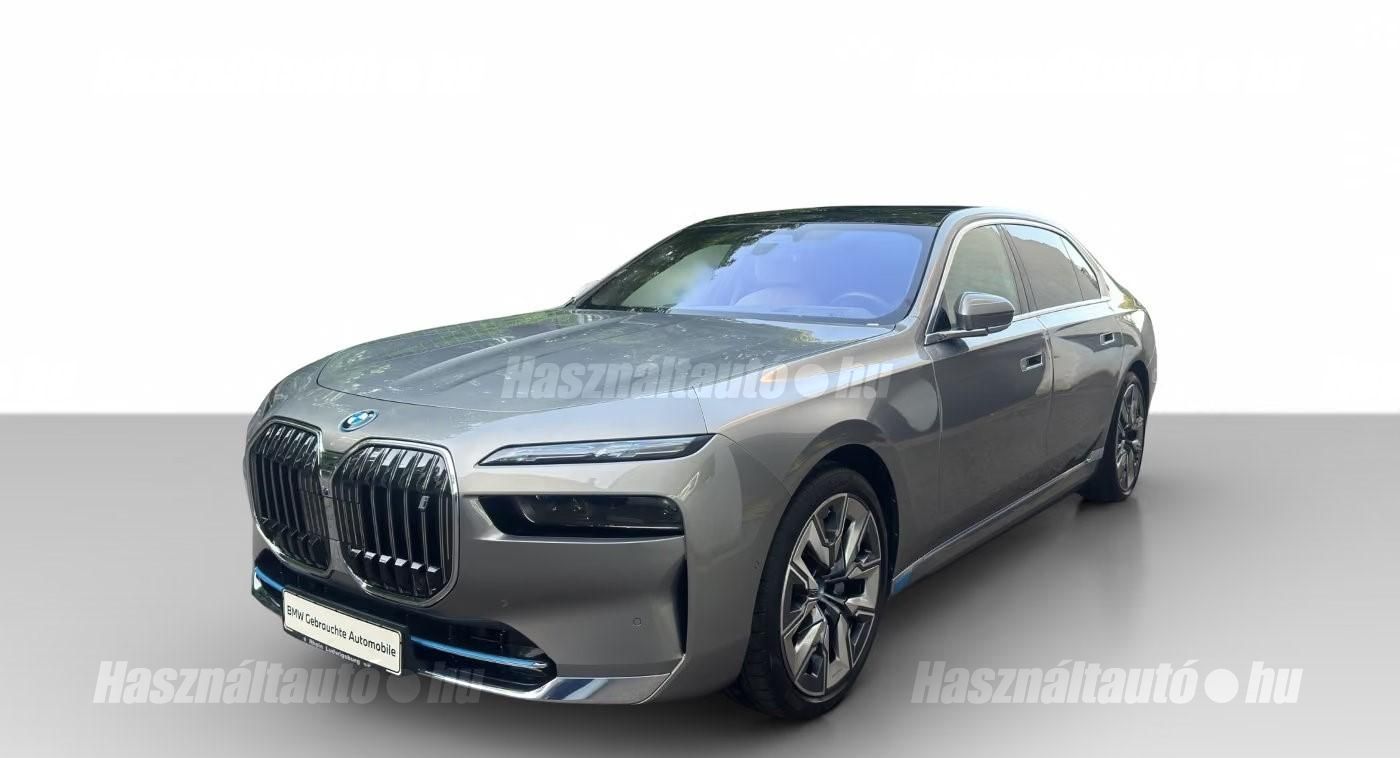 BMW I7 2022/9 - 1