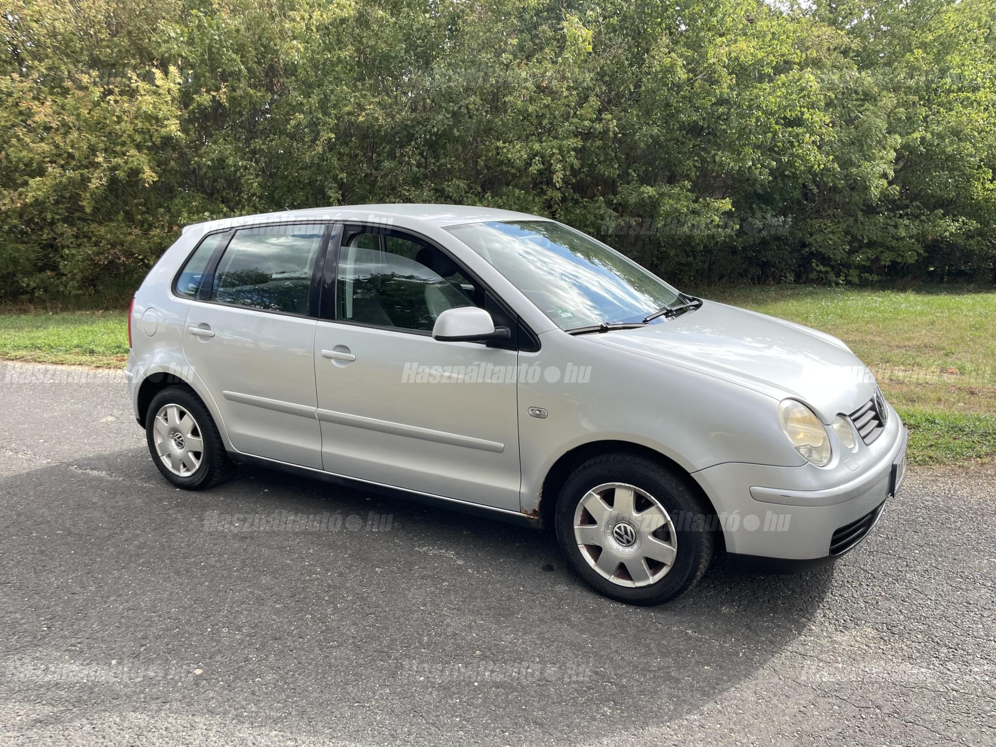 VOLKSWAGEN POLO 2004 - 1