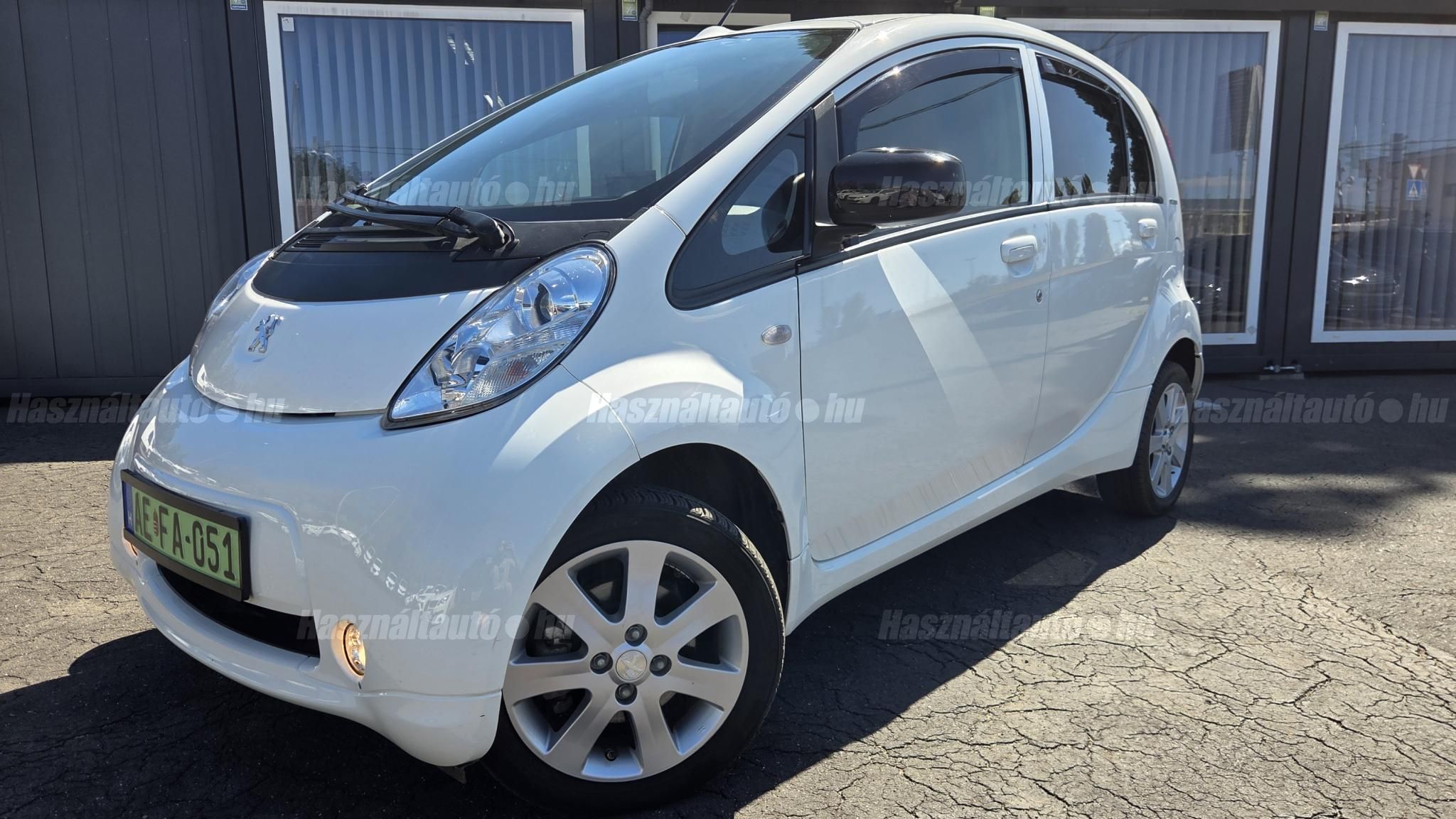PEUGEOT ION 2016/6 - 1