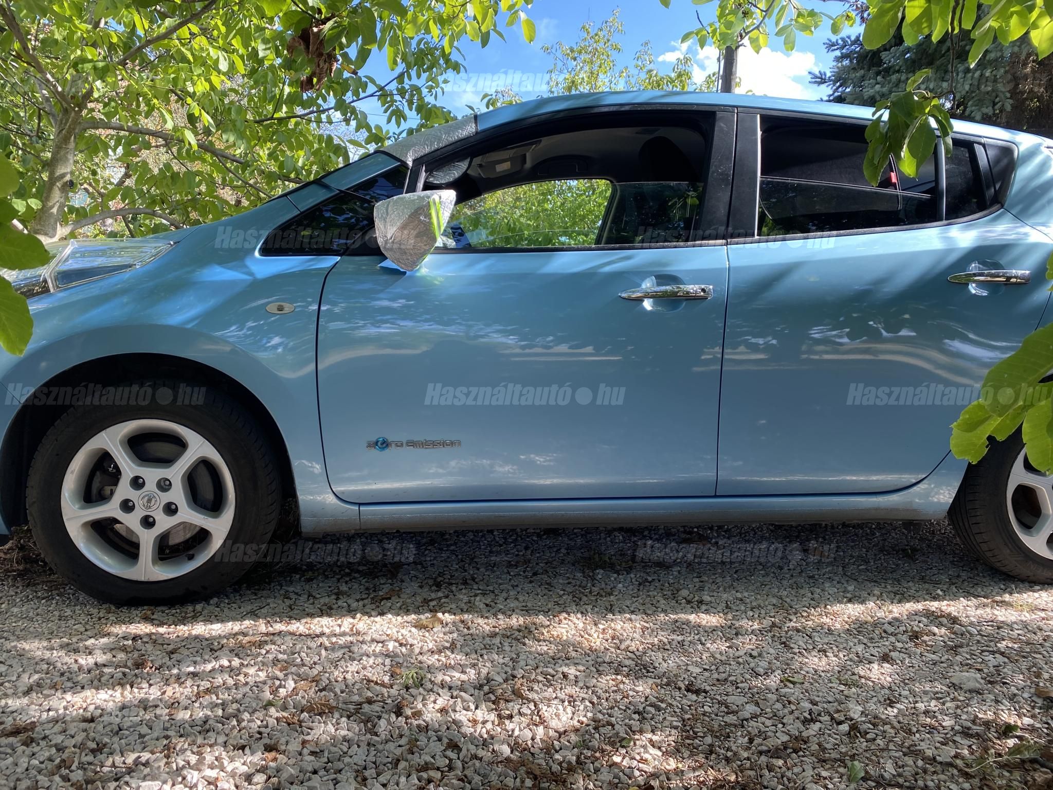 NISSAN LEAF 2017/1 - 1