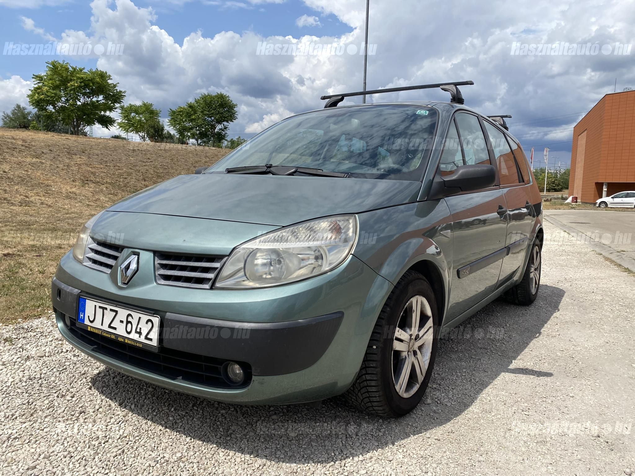 RENAULT GRAND SCENIC 2004/5 - 1