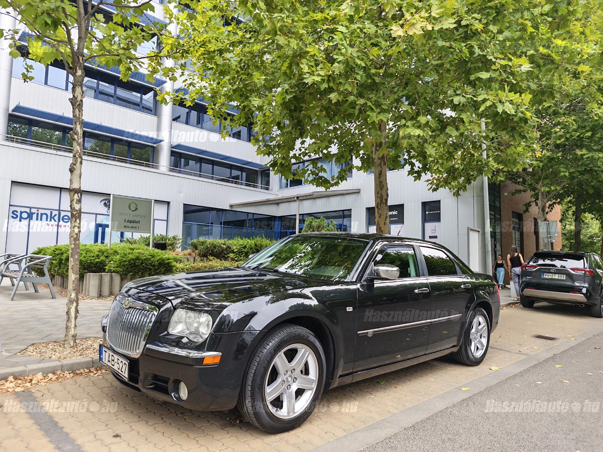 CHRYSLER 300 C 2010/5 - 1