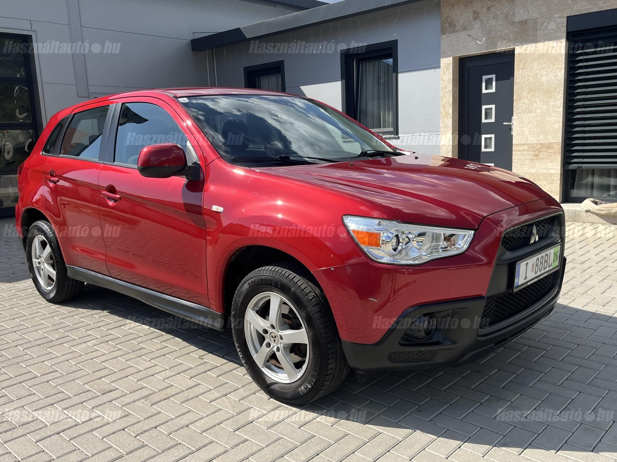 MITSUBISHI ASX 2010/10 - 1