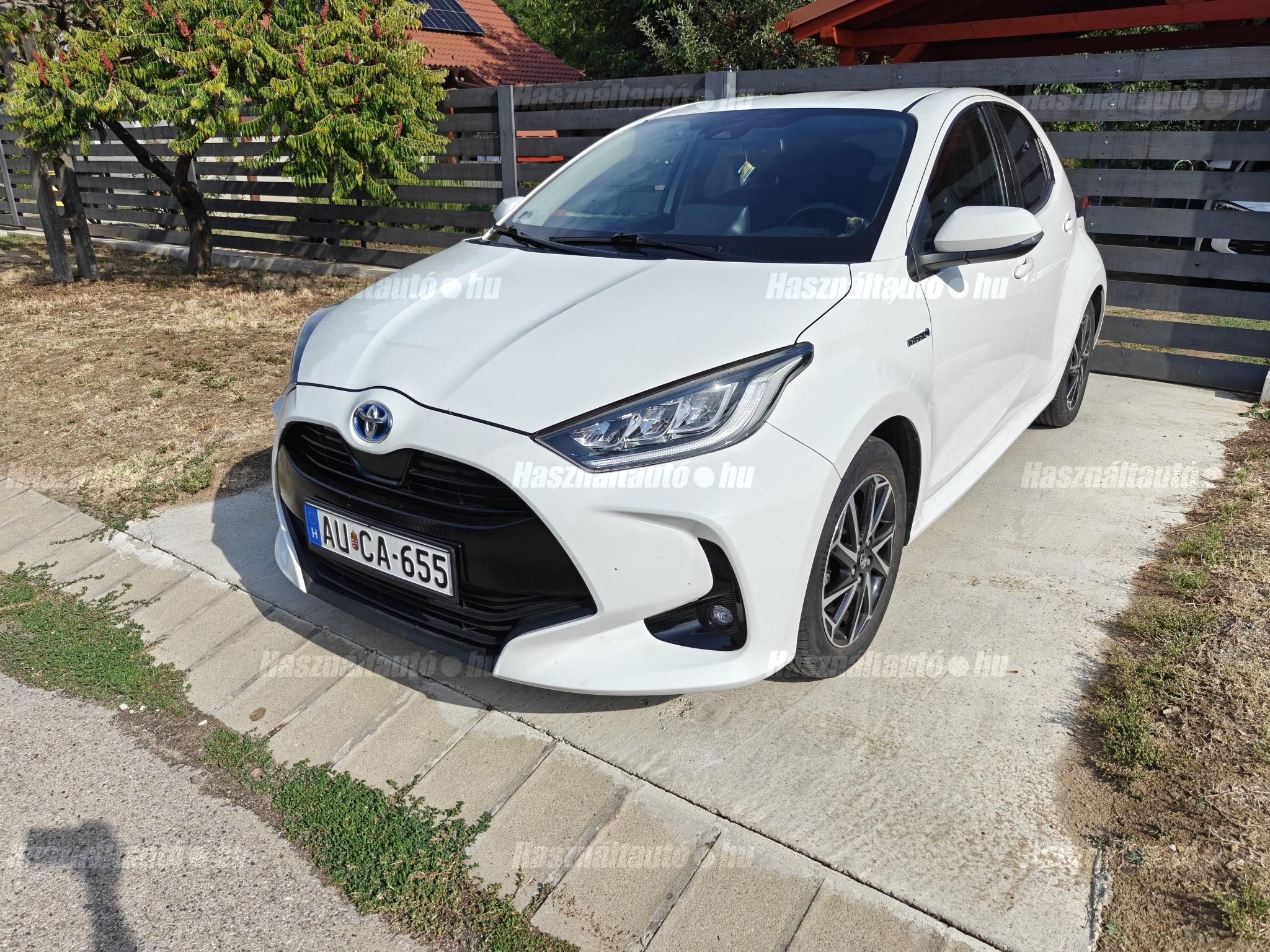 TOYOTA YARIS 2020/12 - 1