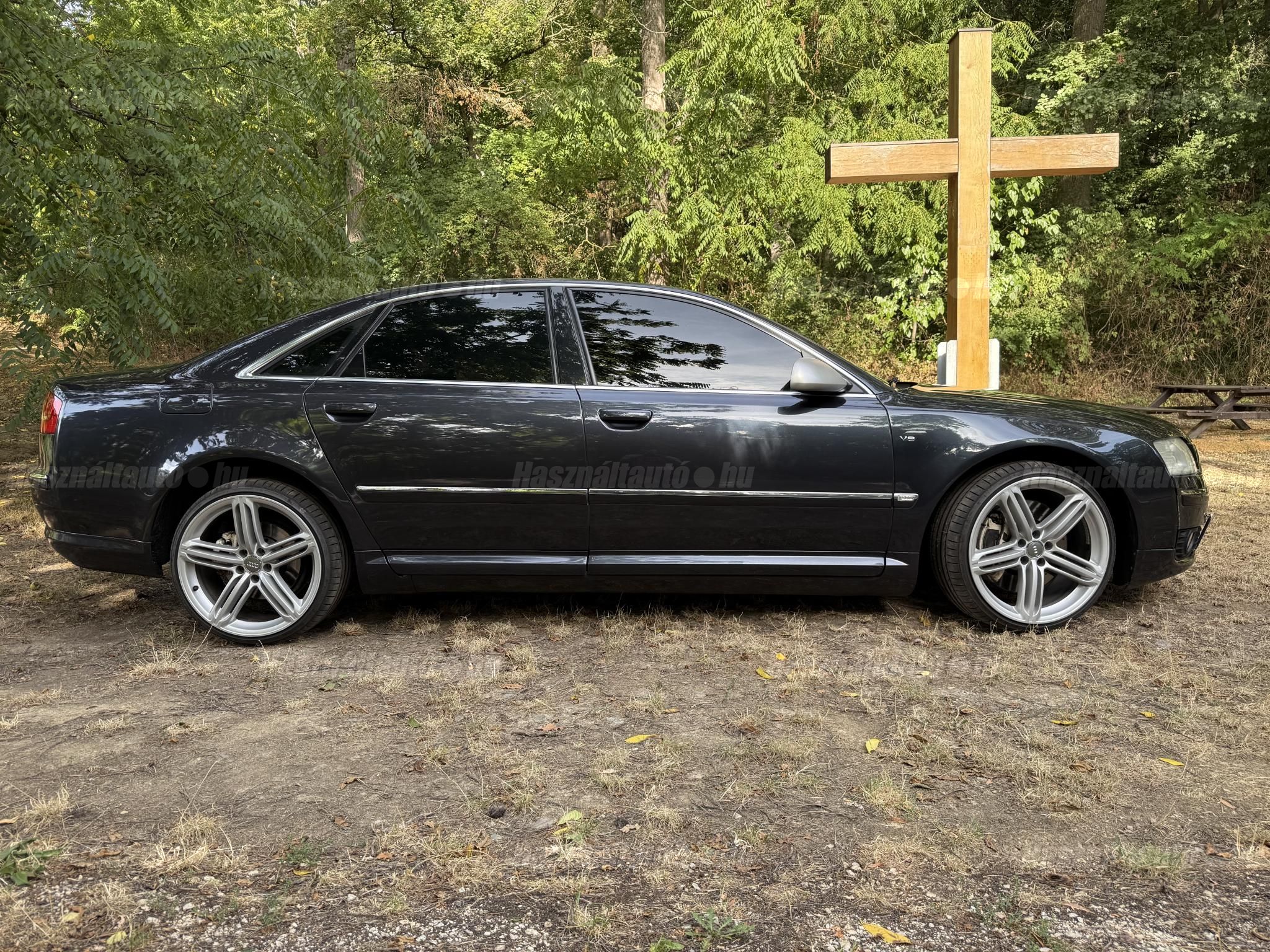 AUDI A8 2007/2 - 1