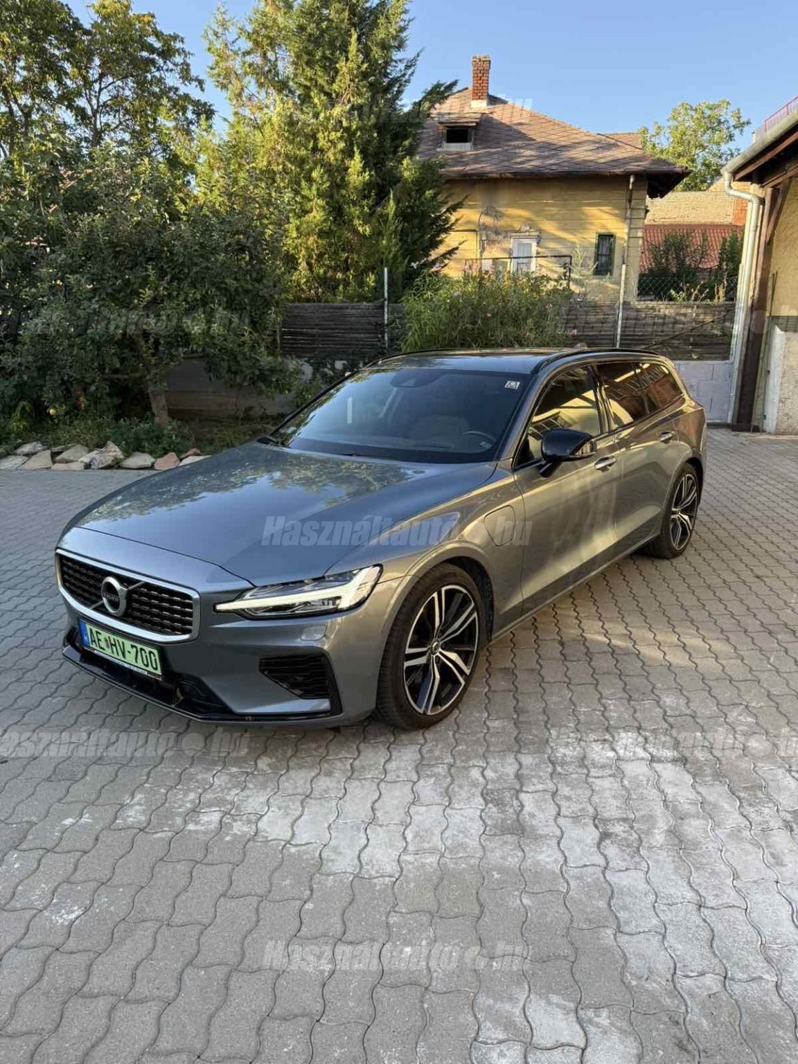 VOLVO V60 2020 - 1