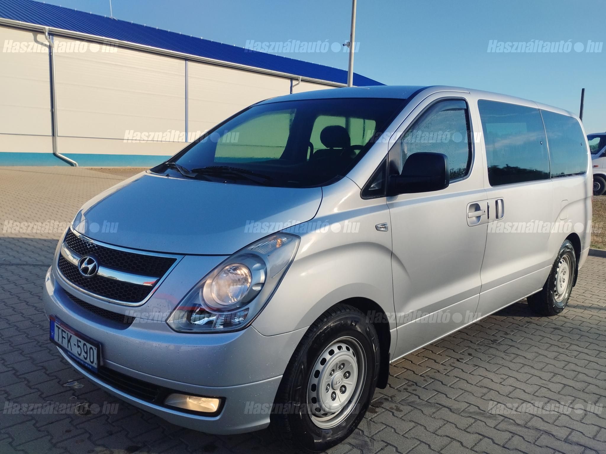 HYUNDAI H-1 2009/7 - 1