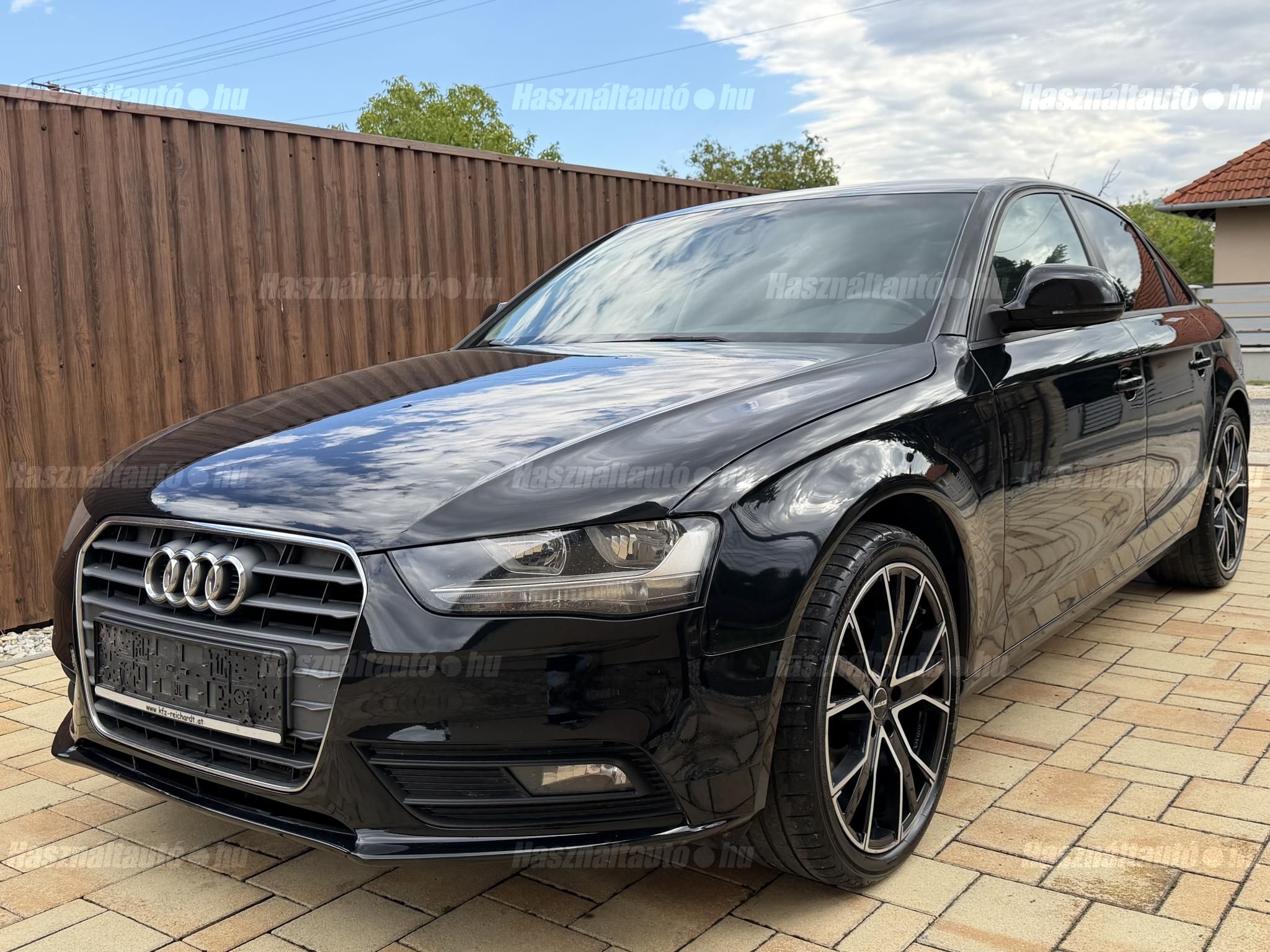 AUDI A4 2013/12 - 1