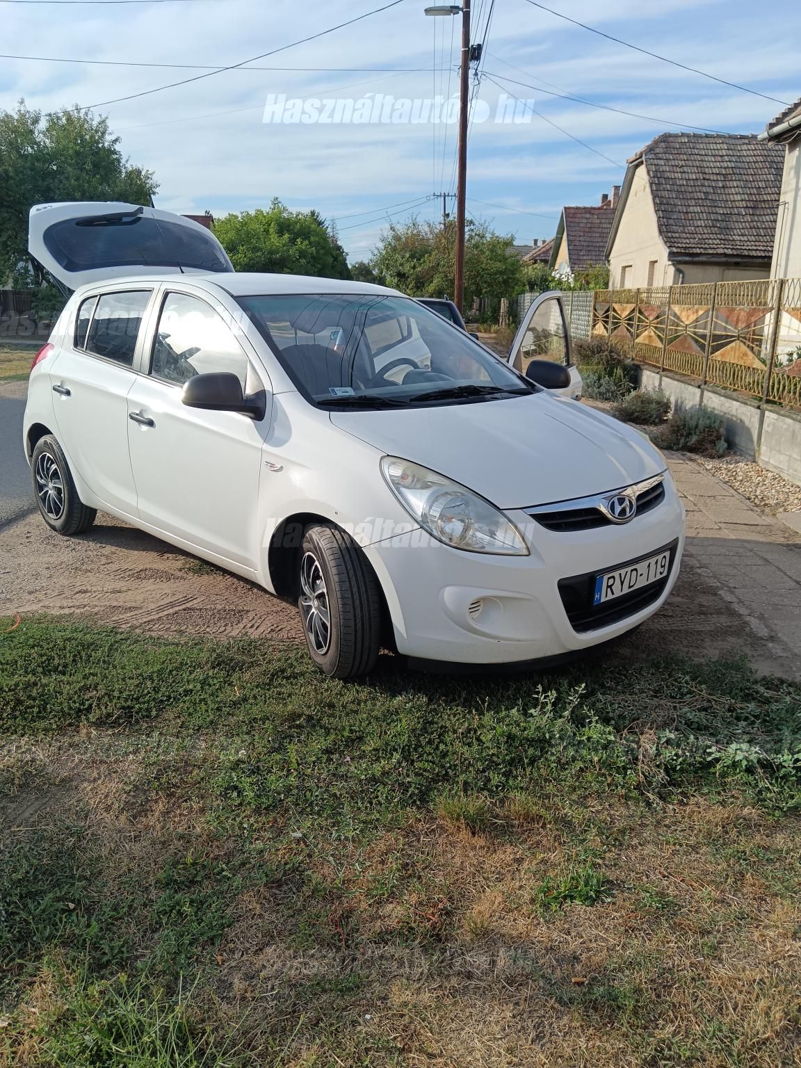 HYUNDAI I20 2009/7 - 1