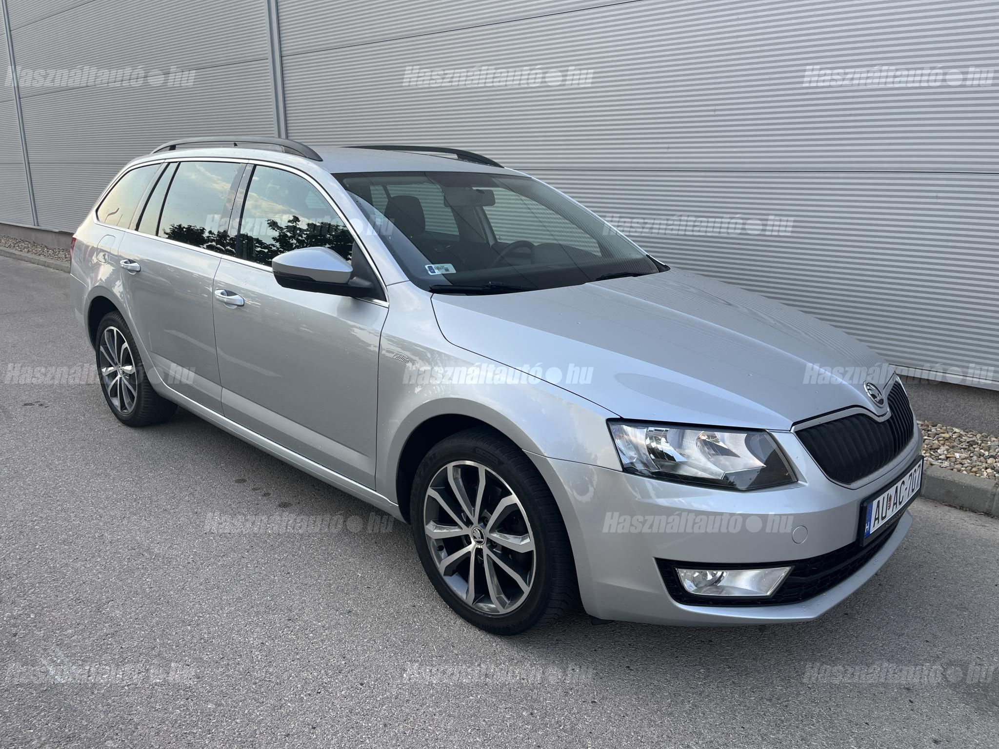 SKODA OCTAVIA 2015/7 - 1