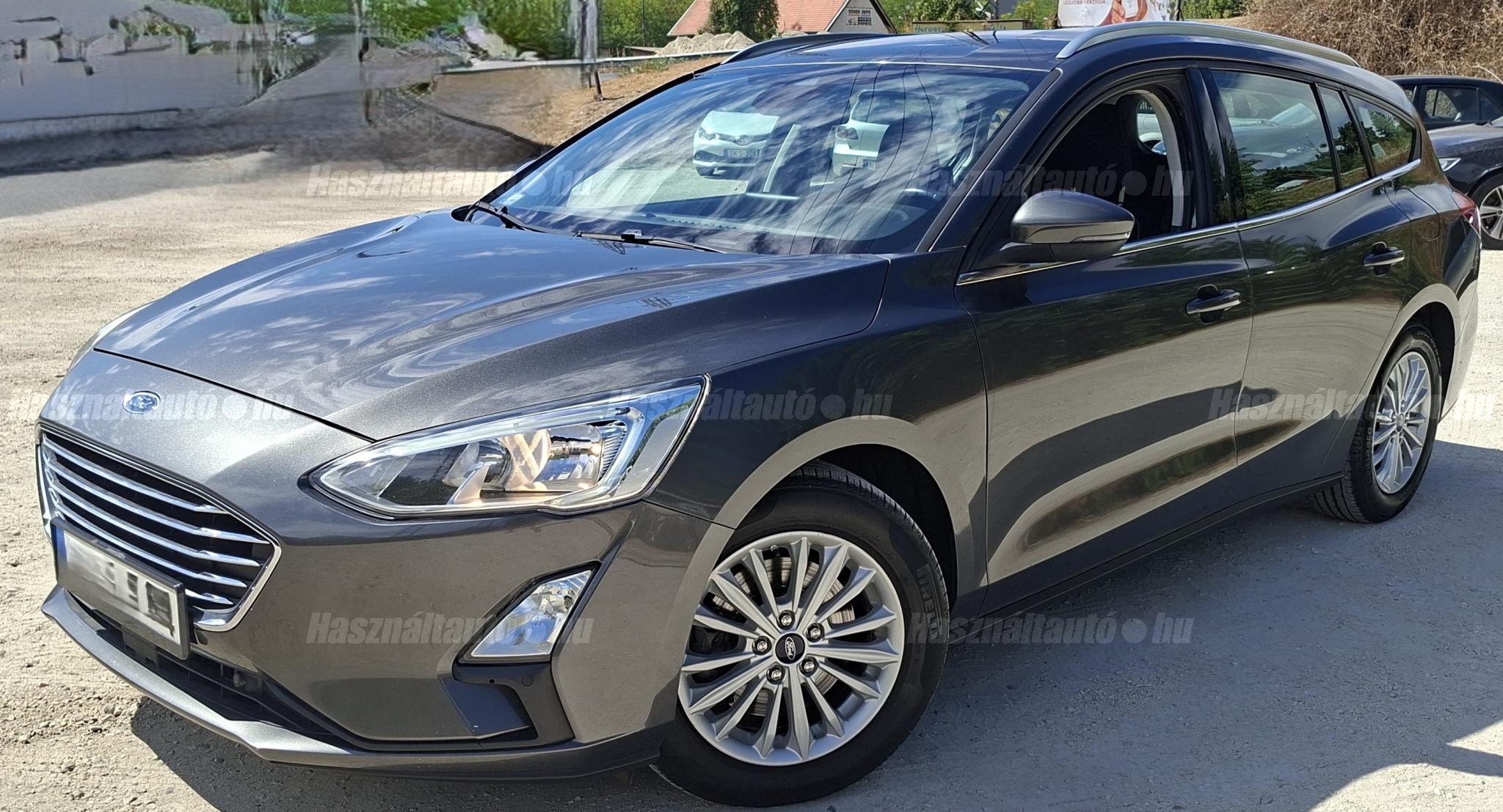 FORD FOCUS 2018 - 1