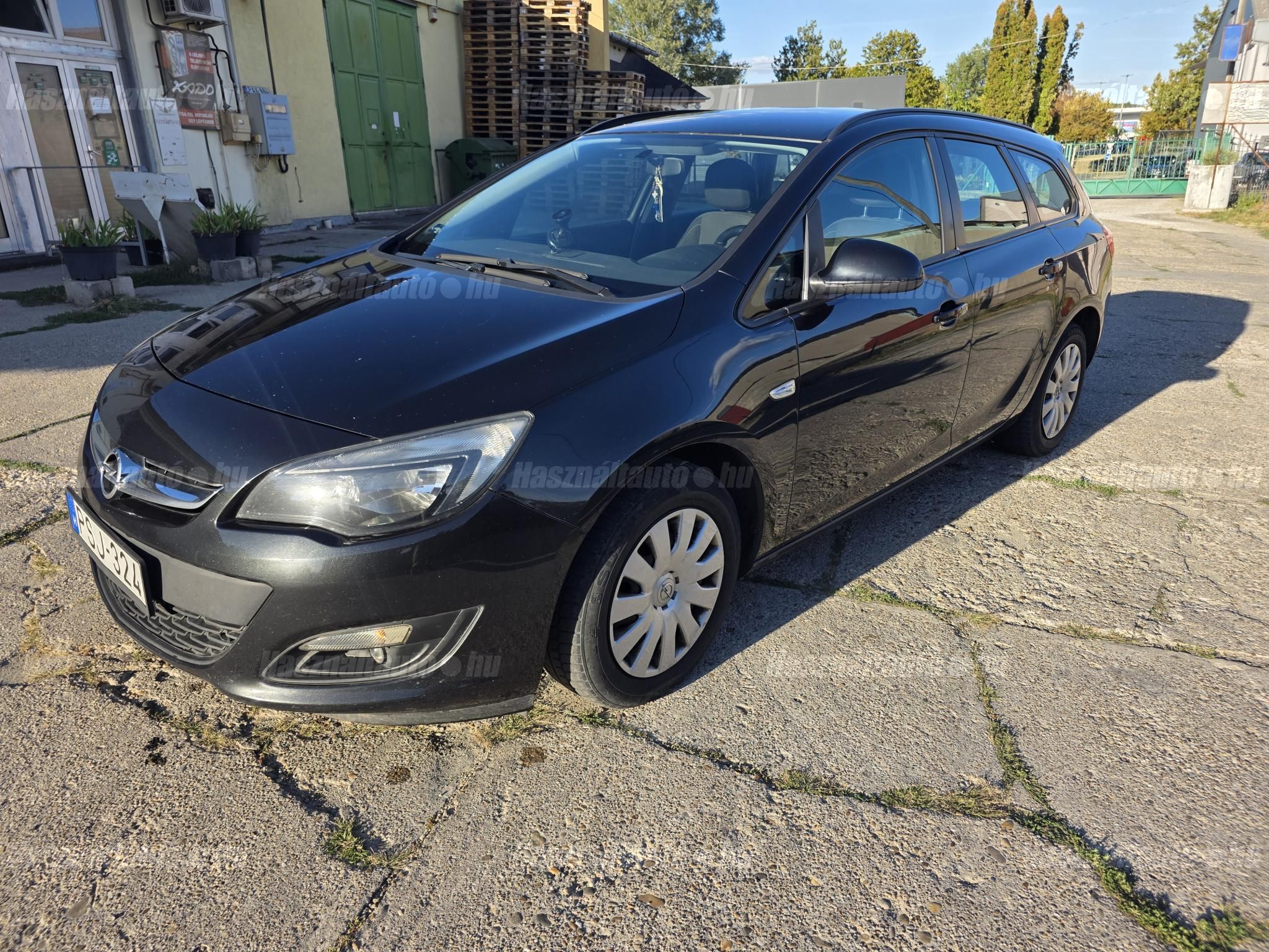 OPEL ASTRA J 2014/5 - 1