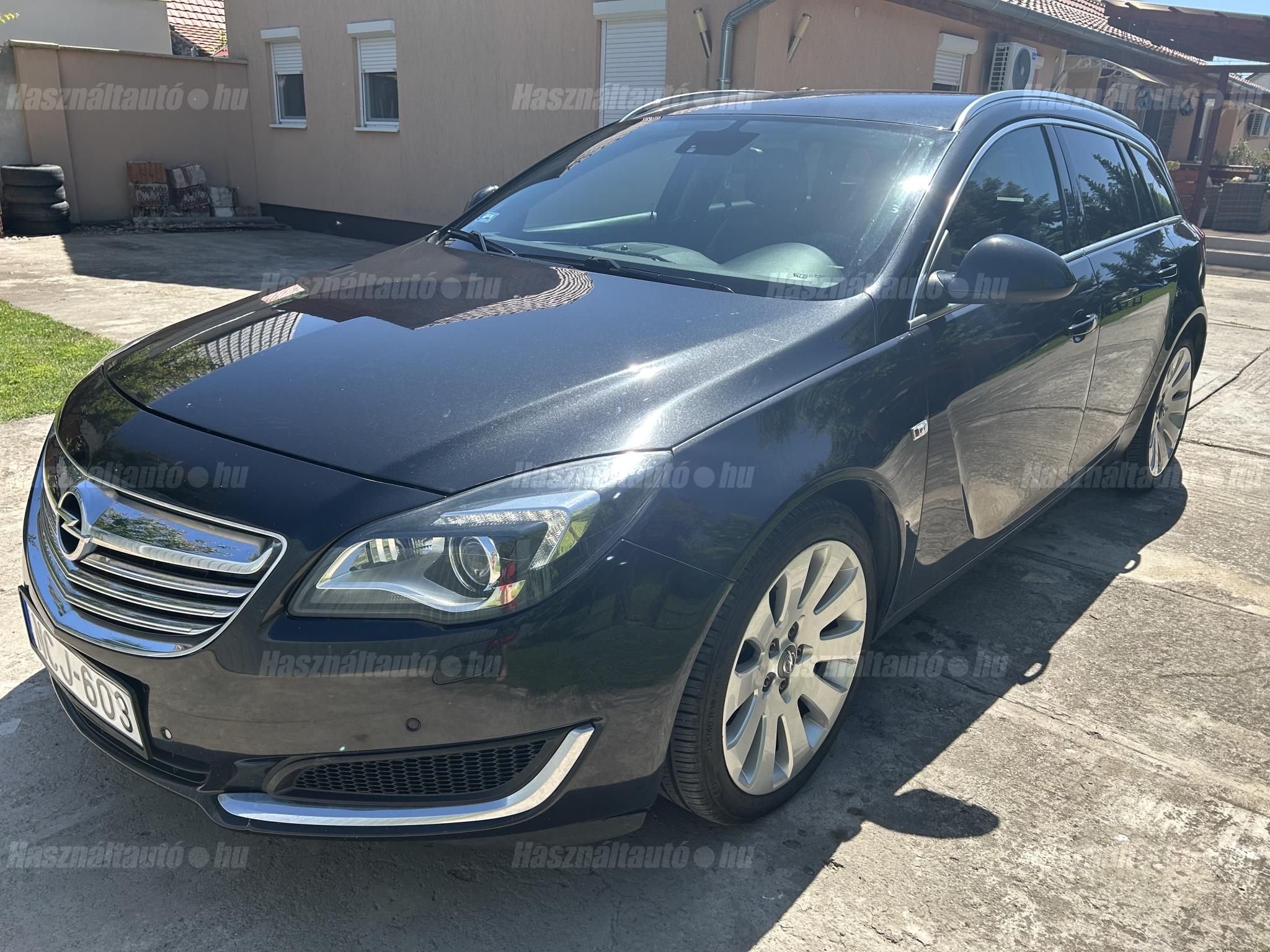 OPEL INSIGNIA 2013/12 - 1