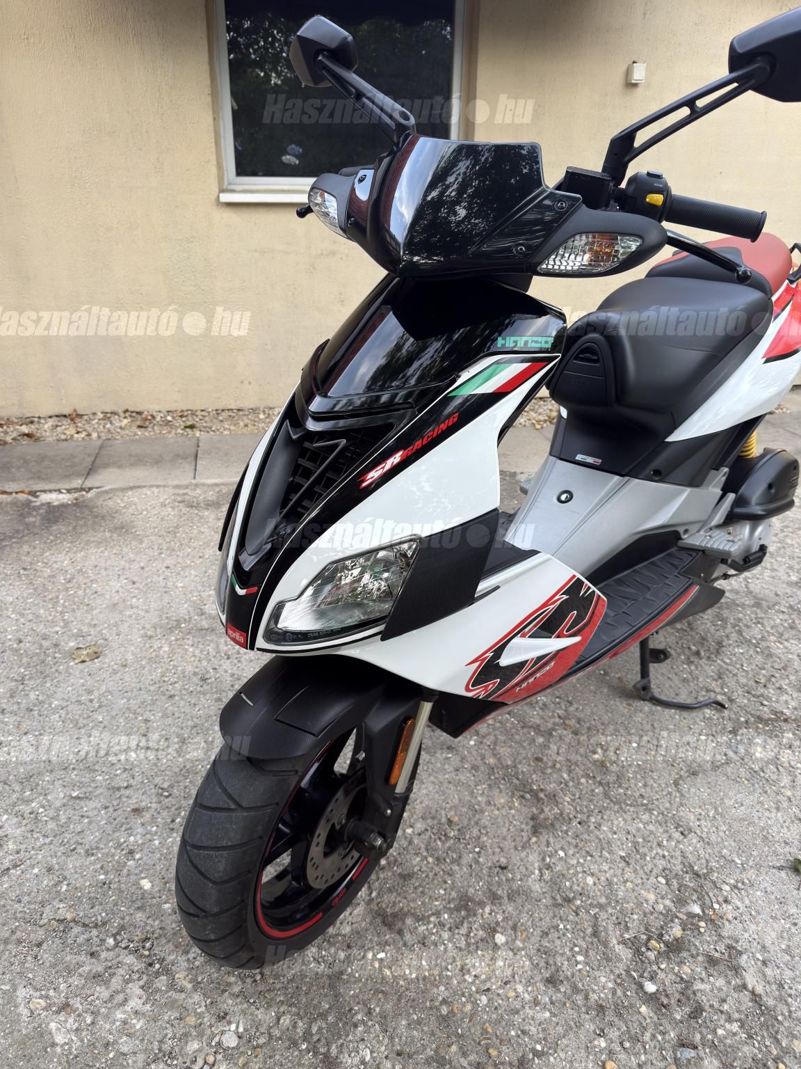 APRILIA SR 50 2015/4 - 1