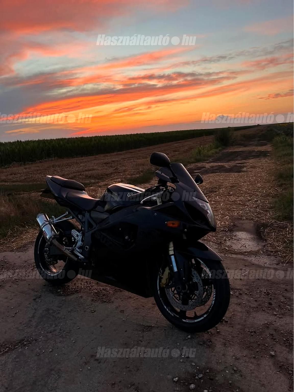 SUZUKI GSX-R 600 2005/10 - 1