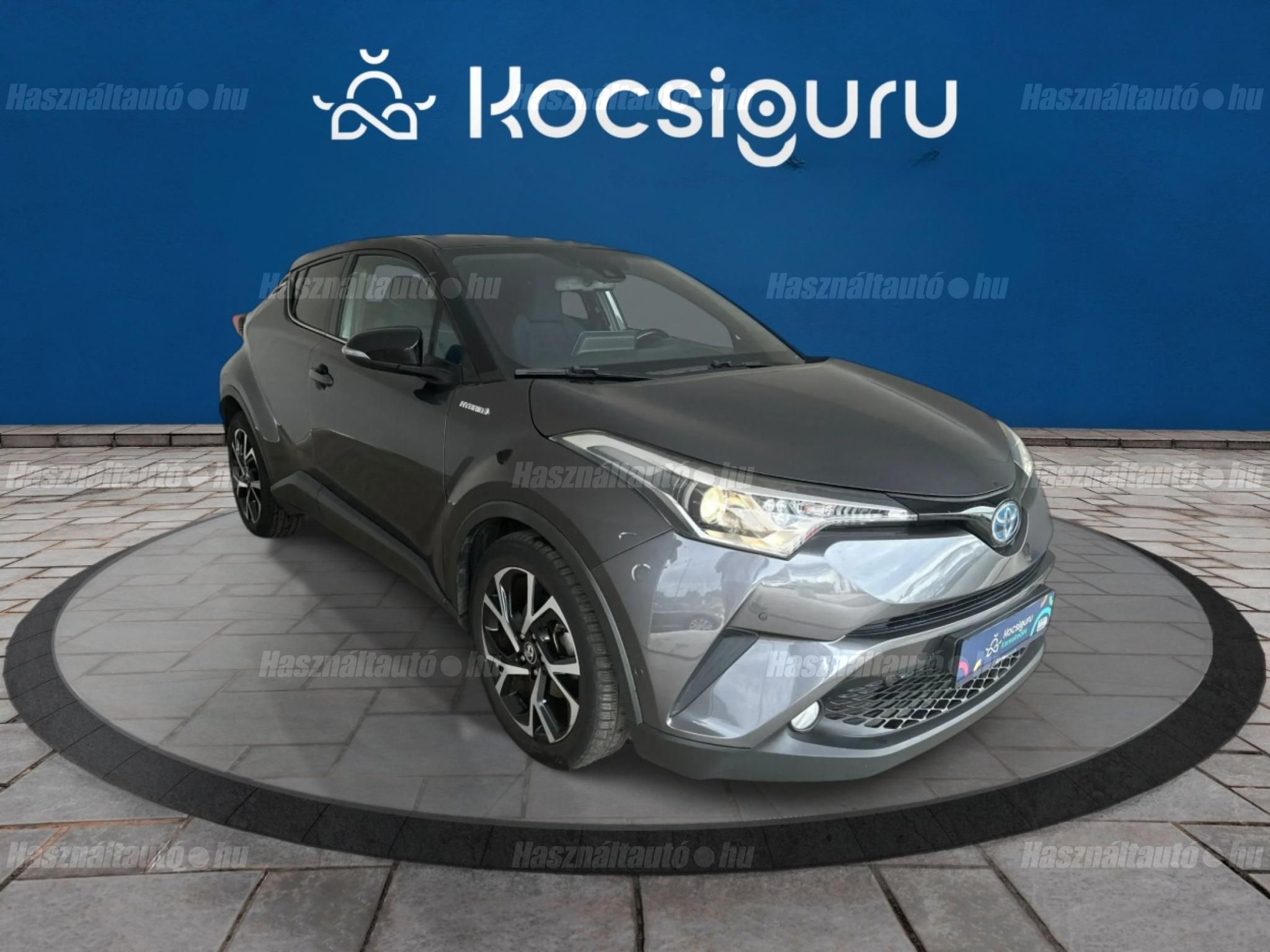 TOYOTA C-HR 2017/8 - 1