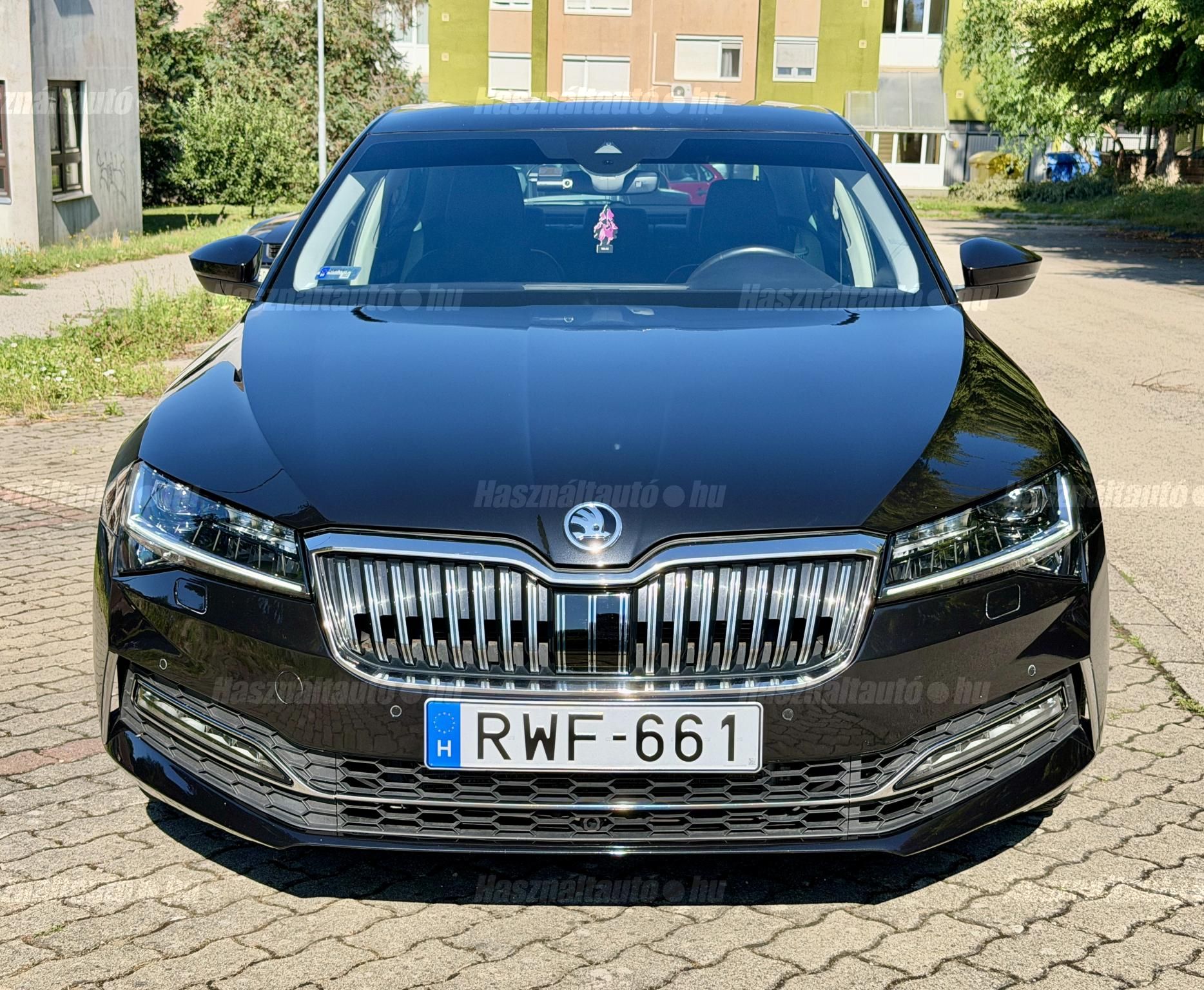 SKODA SUPERB 2019/12 - 1