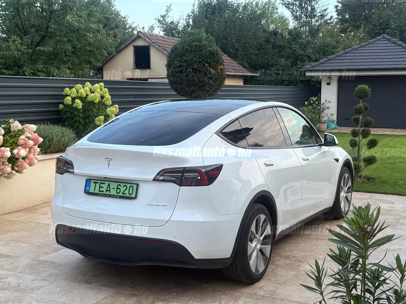 TESLA MODEL Y 2021/6 - 1