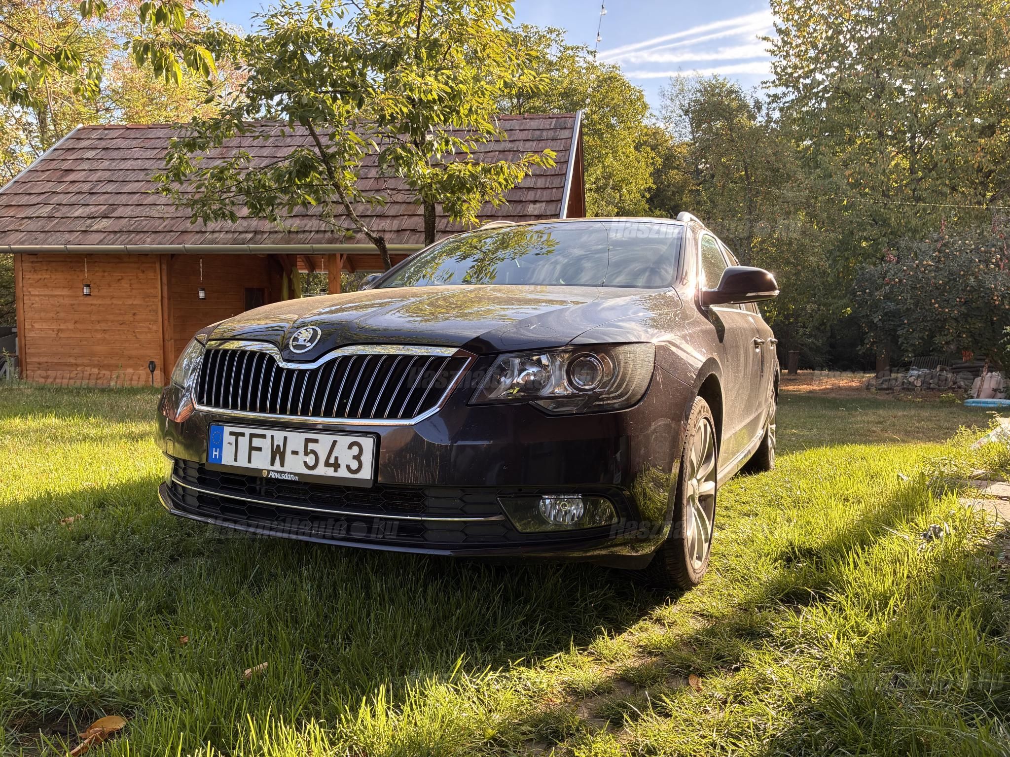SKODA SUPERB 2014/10 - 1