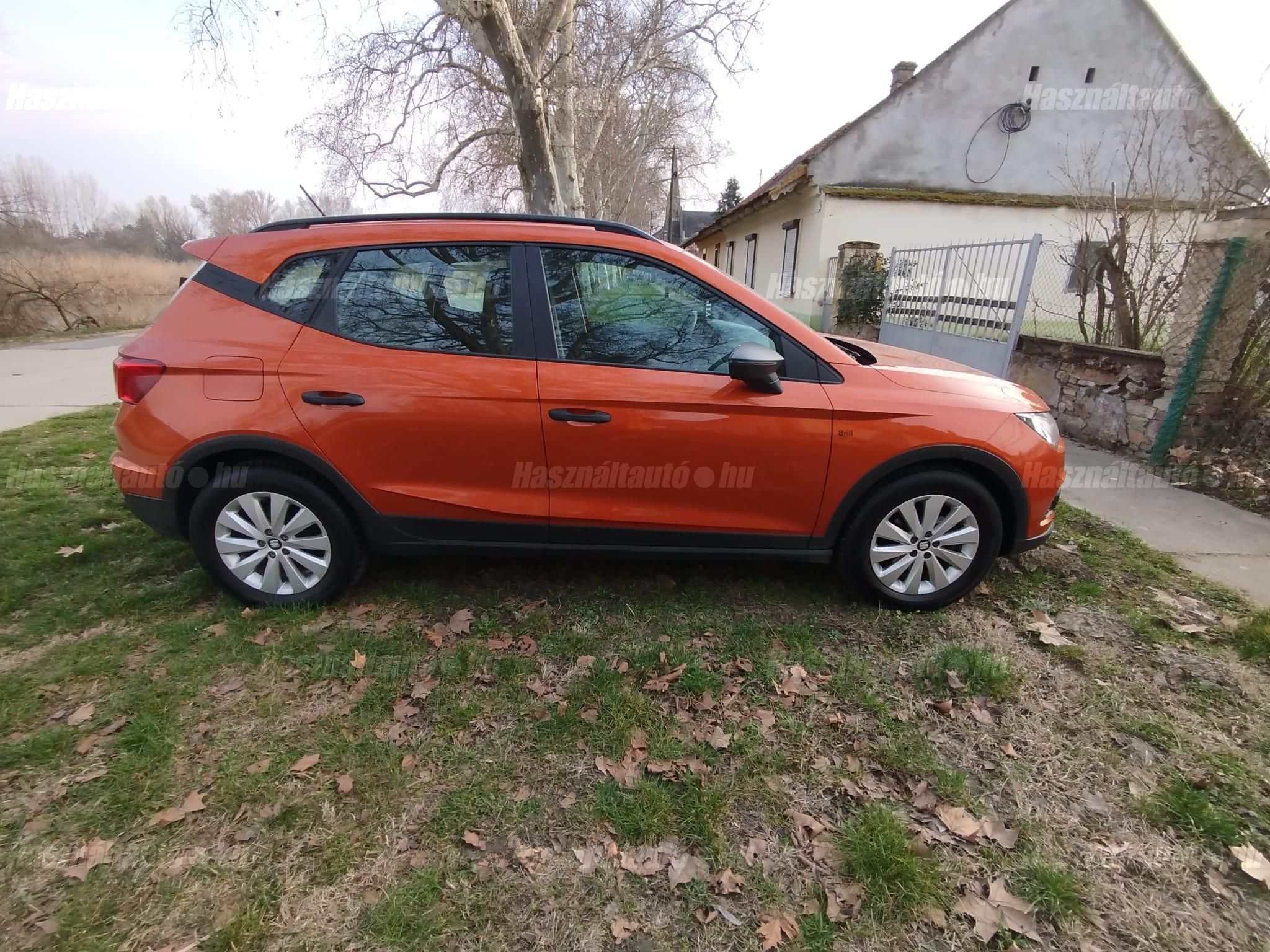 SEAT ARONA 2019/12 - 1