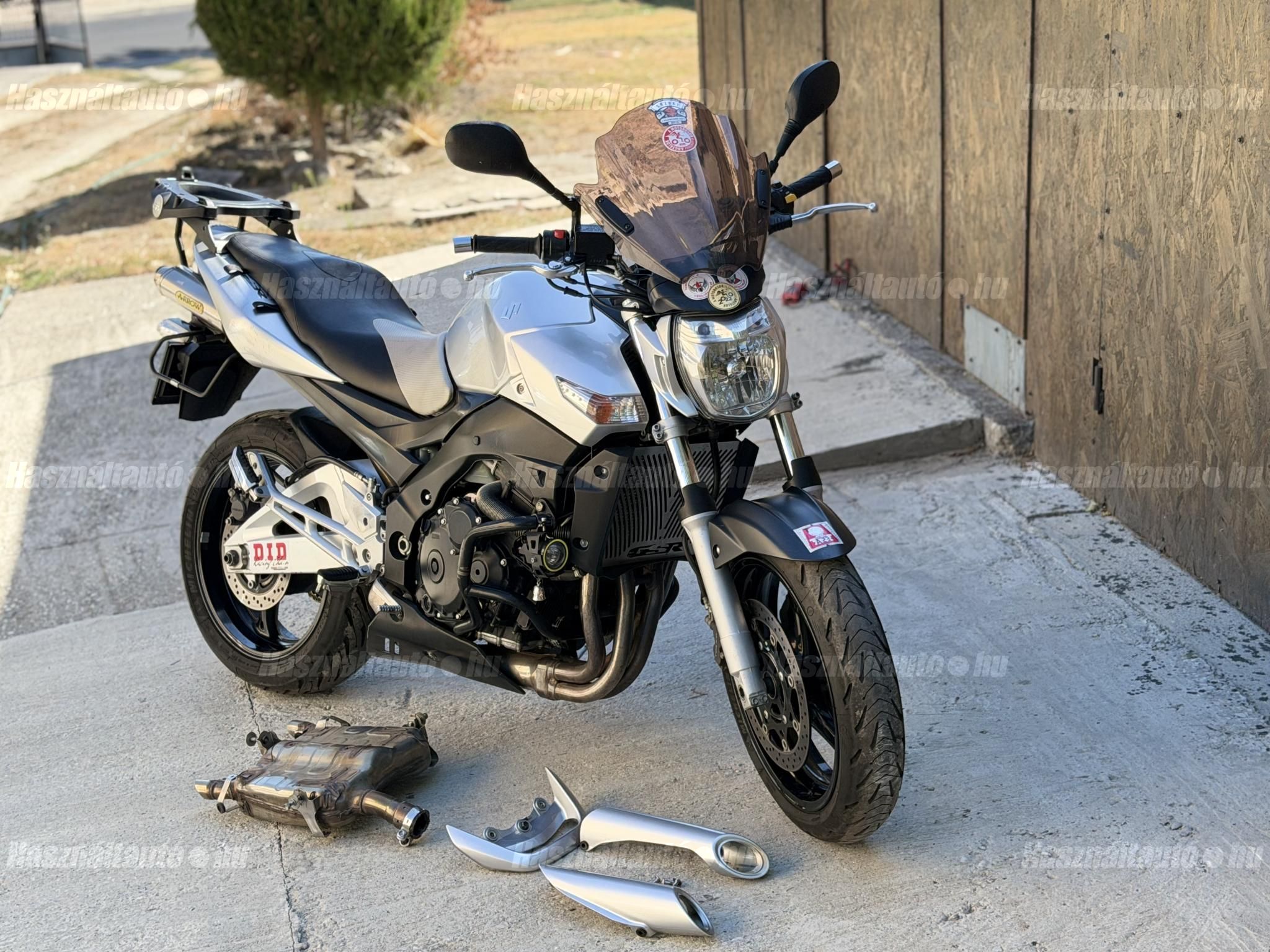 SUZUKI GSR 600 2008/8 - 1