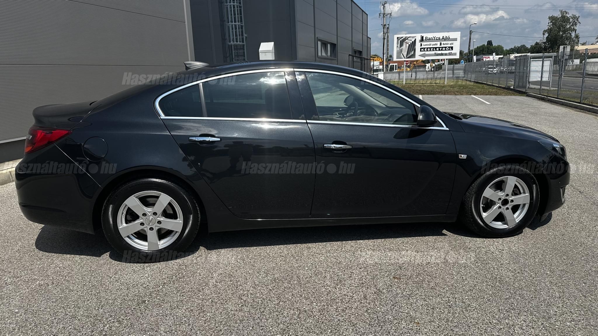 OPEL INSIGNIA 2016/5 - 1