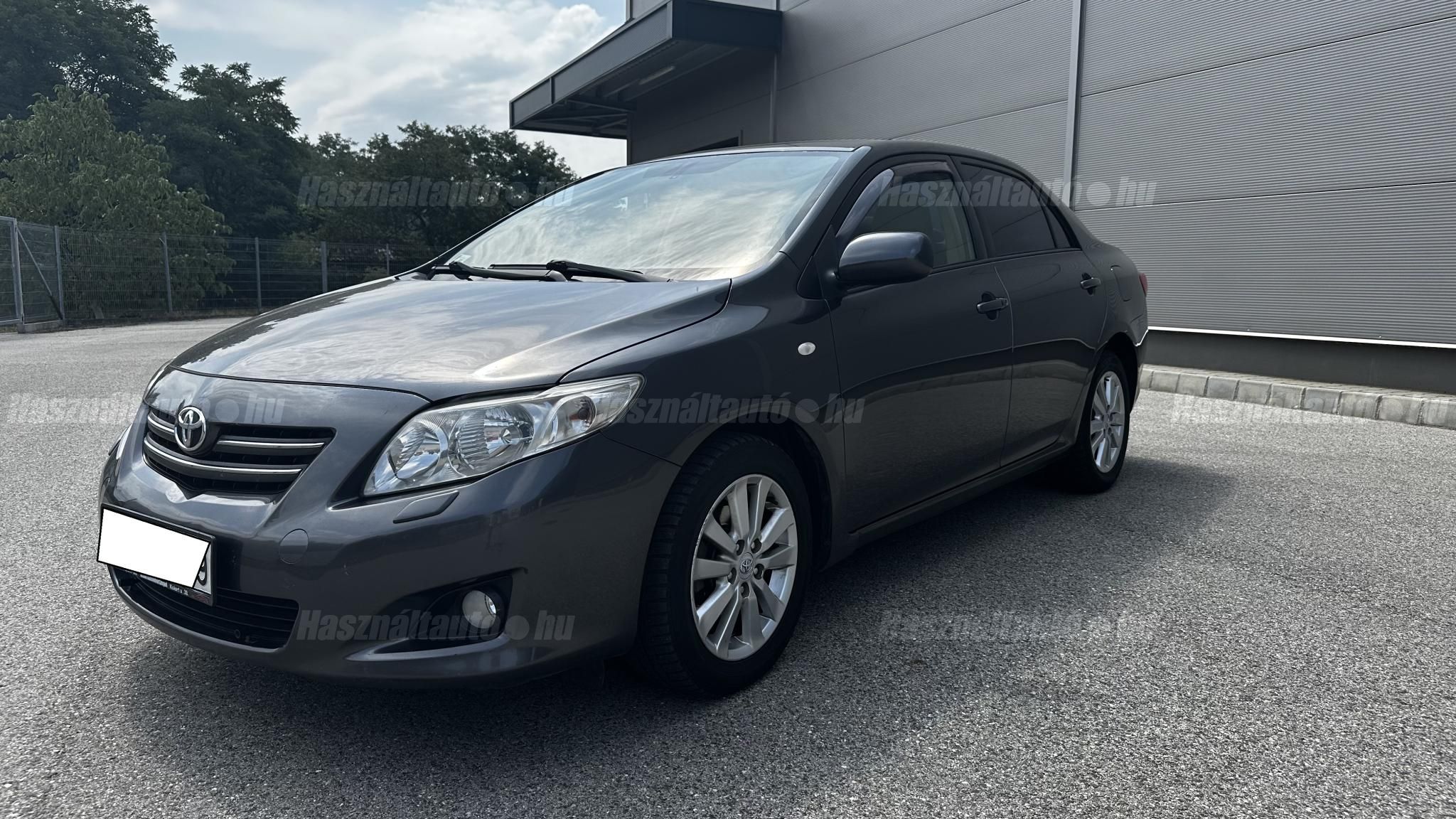 TOYOTA COROLLA 2007/8 - 1