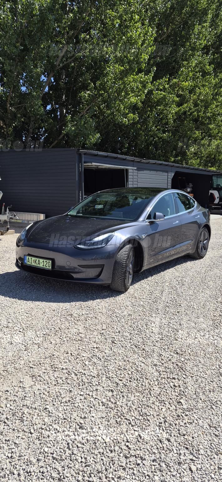 TESLA MODEL 3 2019 - 1